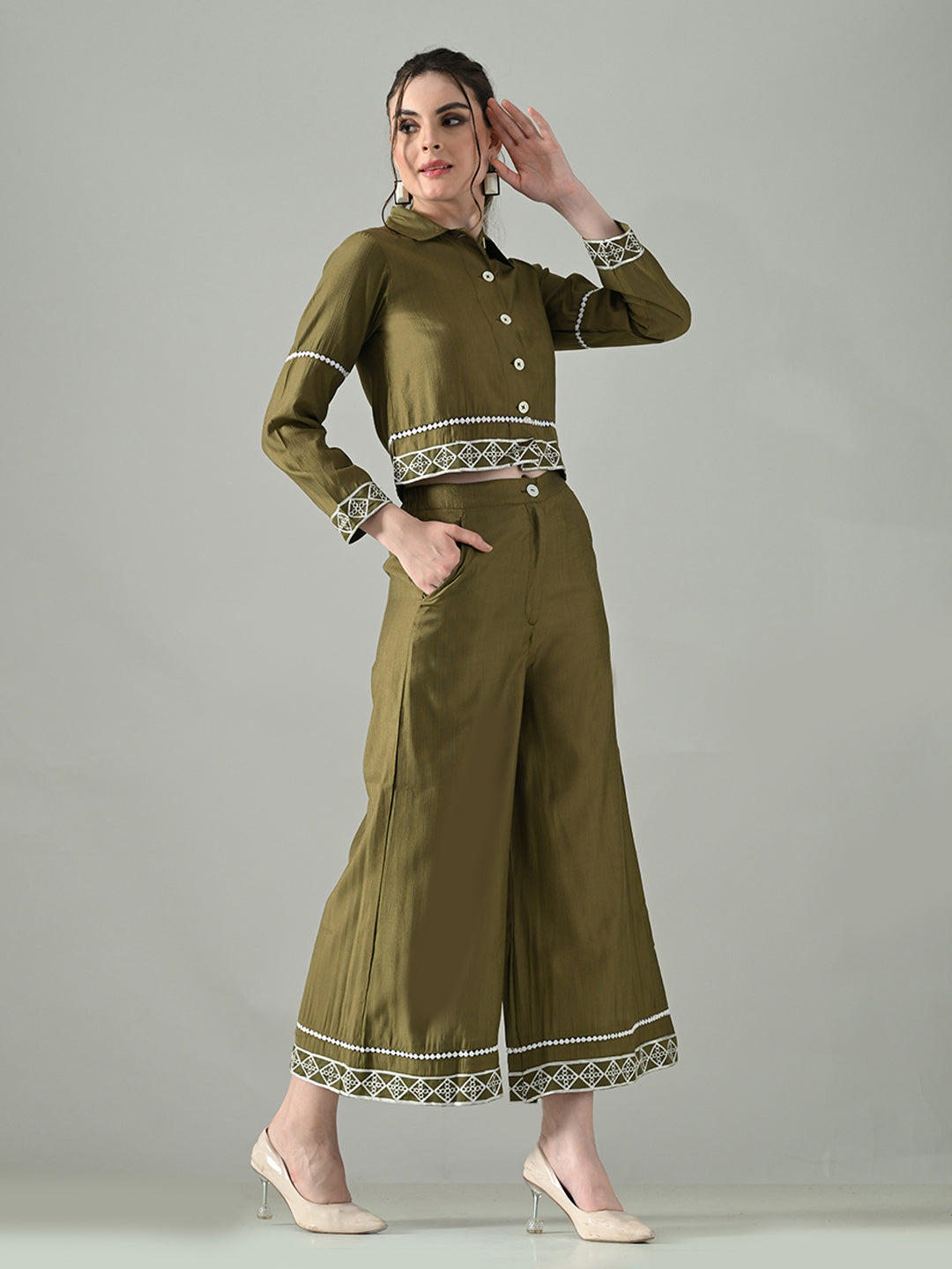Myshka Women Olive Green Embroidered Co-Ord Set - Swadesiicart