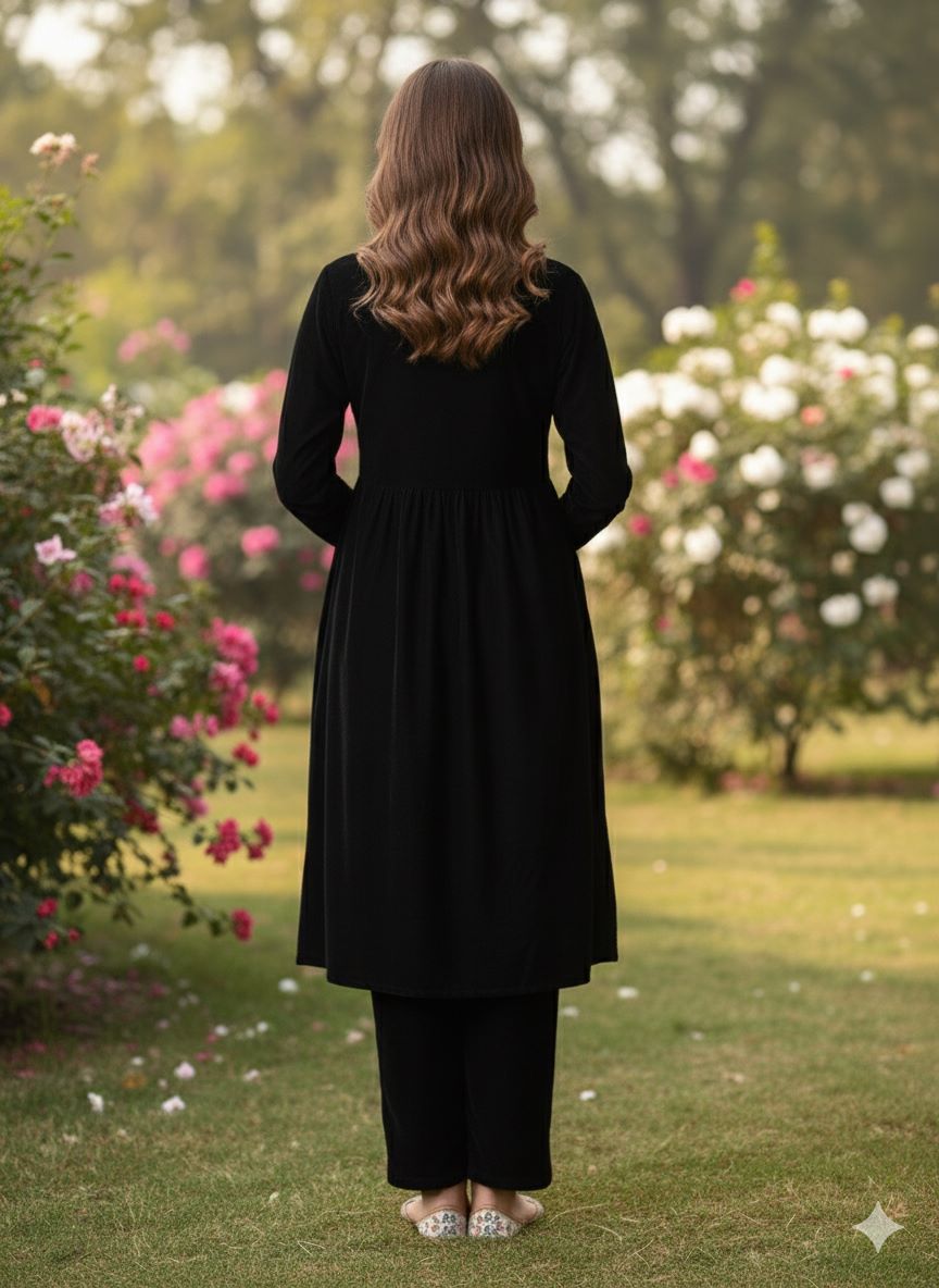 Myshka Women Black Velvet Embroidered Full Sleeve Kurta With Trouser - Swadesiicart