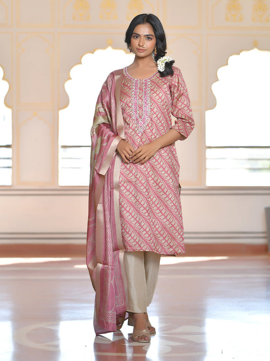 Vaasva Women's Pale Pink Silk Digital Printed Suit Set | Swadesiicart