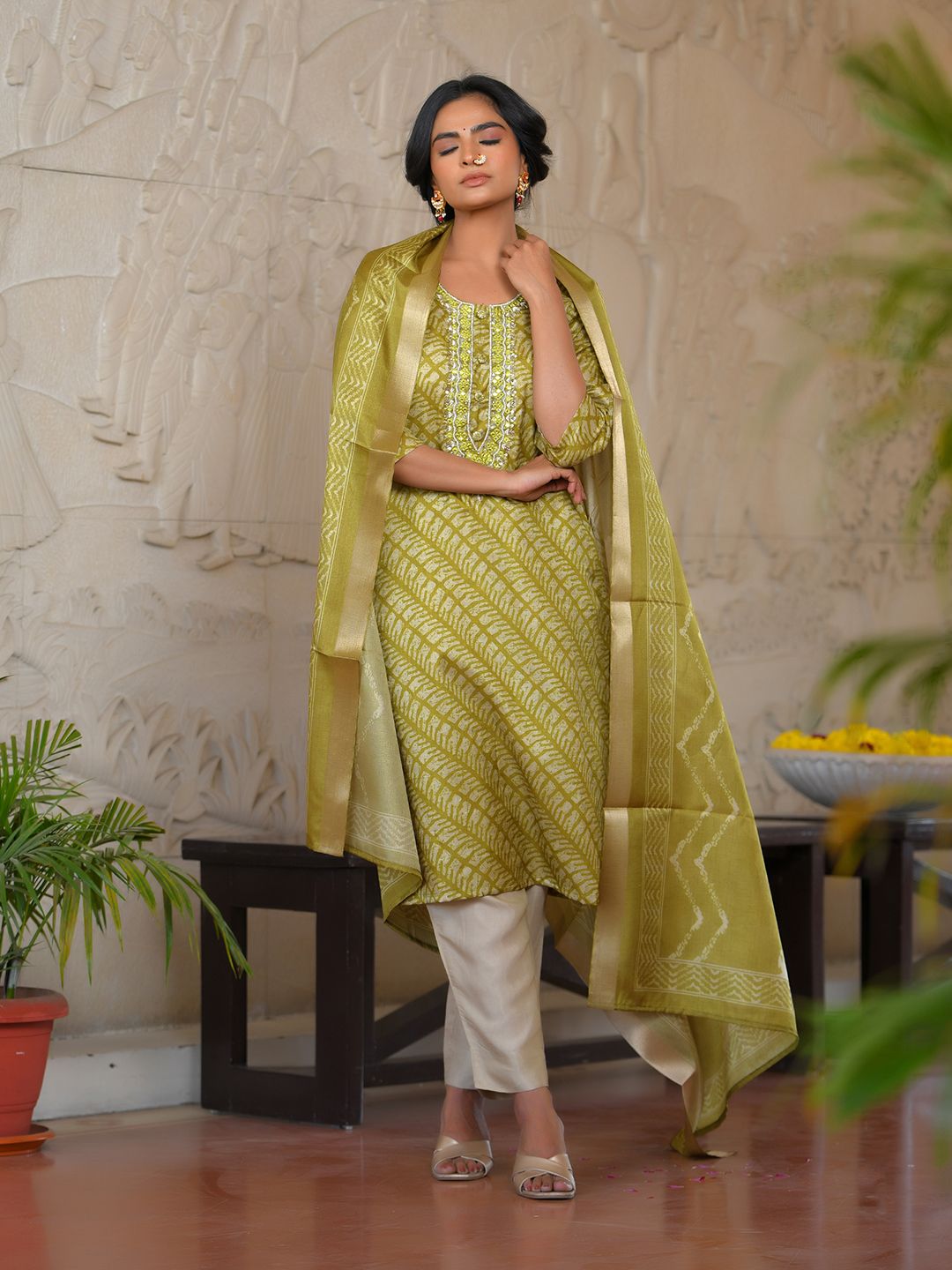 Vaasva Women's Parrot Green Silk Digital Printed Suit Set | Swadesiicart