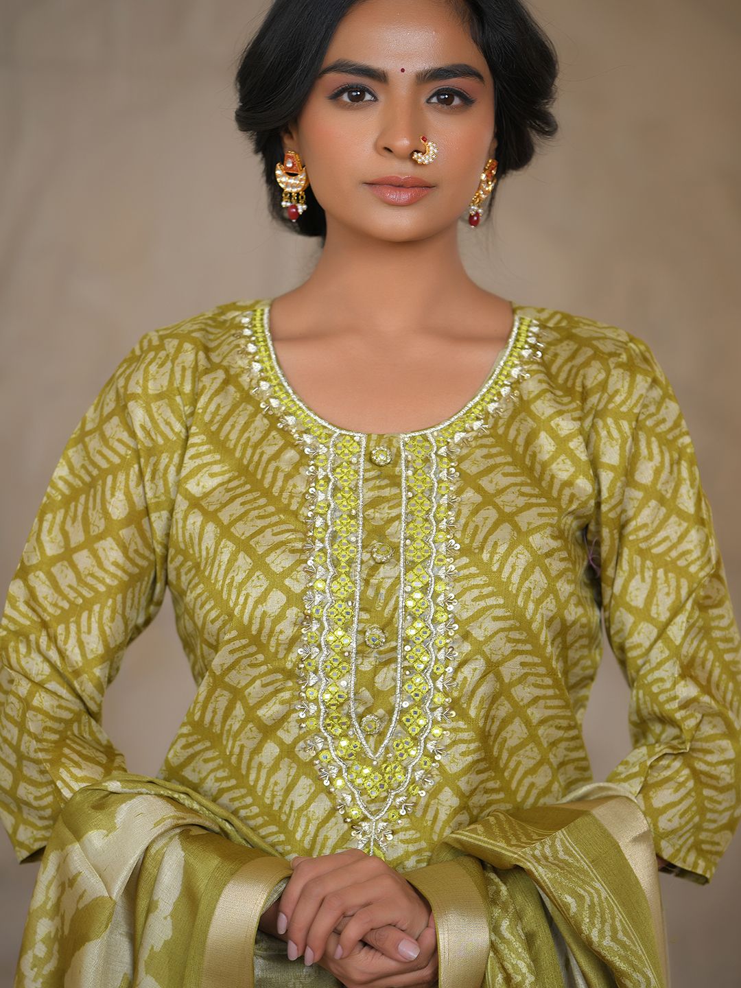Vaasva Women's Parrot Green Silk Digital Printed Suit Set | Swadesiicart