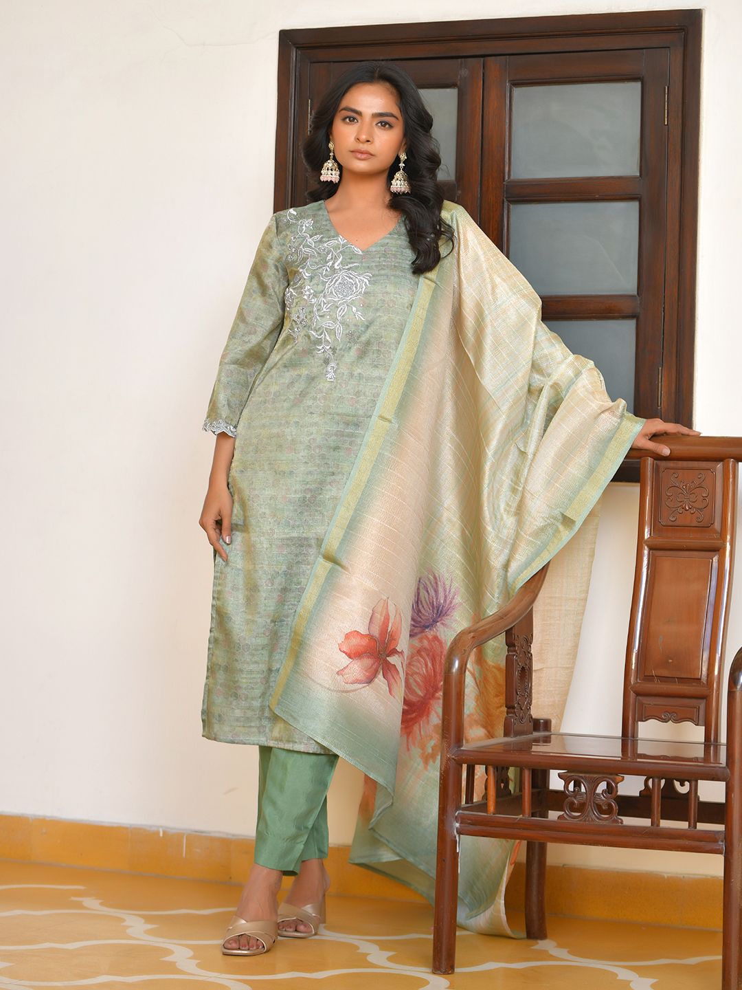Vaasva Women's Pistachio Tissue Shimmer Digital Printed Suit Set | Swadesiicart