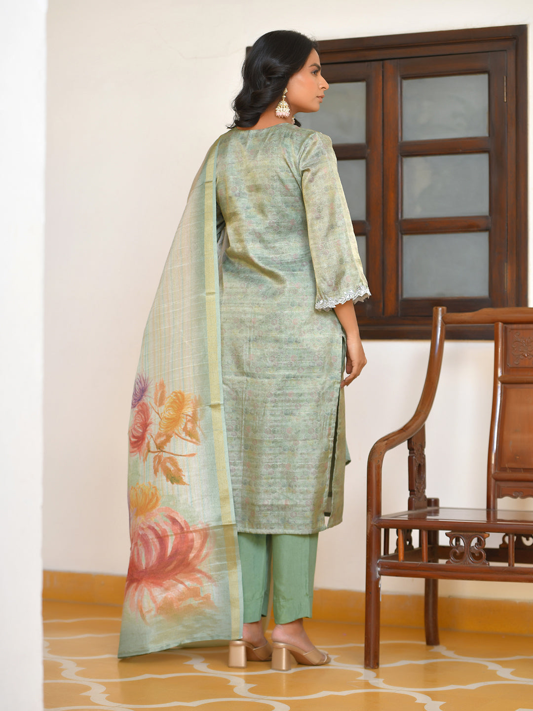 Vaasva Women's Pistachio Tissue Shimmer Digital Printed Suit Set | Swadesiicart