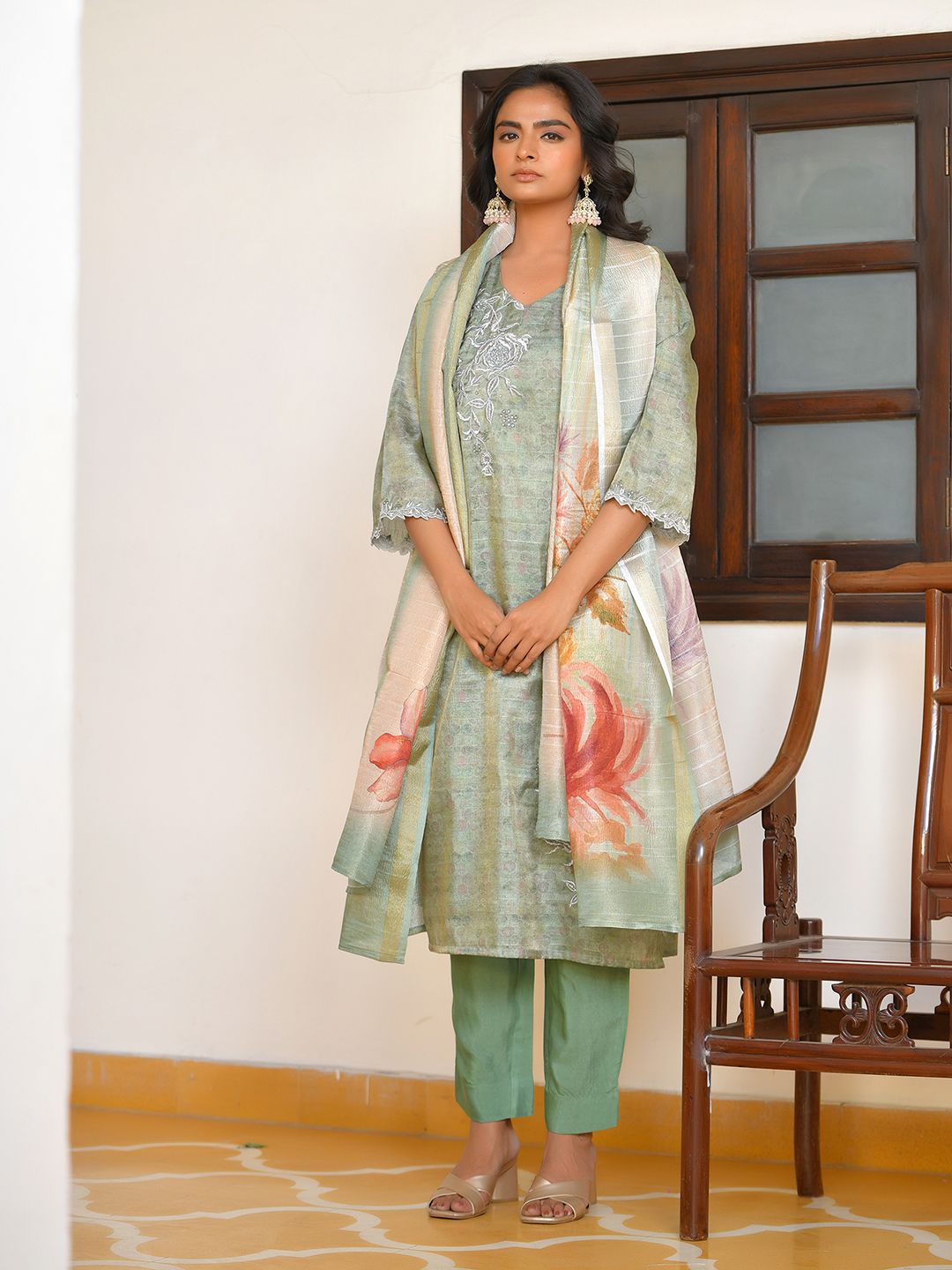 Vaasva Women's Pistachio Tissue Shimmer Digital Printed Suit Set | Swadesiicart