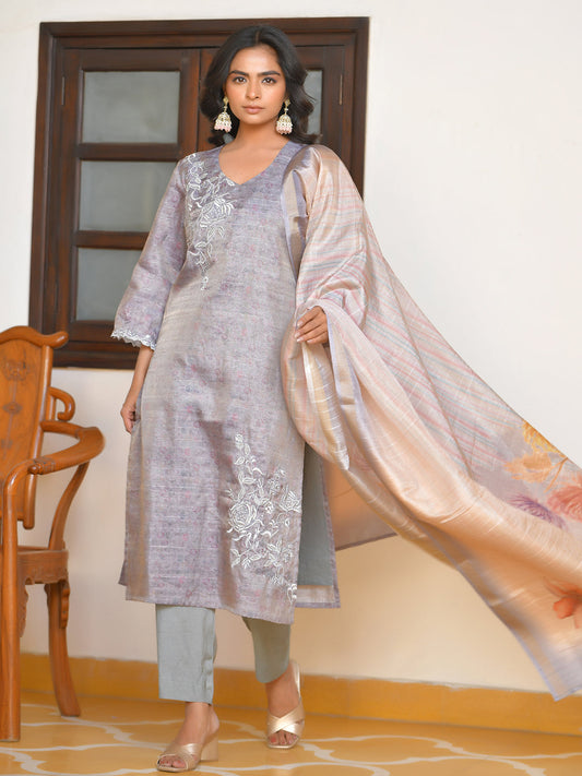 Vaasva Women's Shadow Grey Tissue Shimmer Digital Printed Suit Set | Swadesiicart