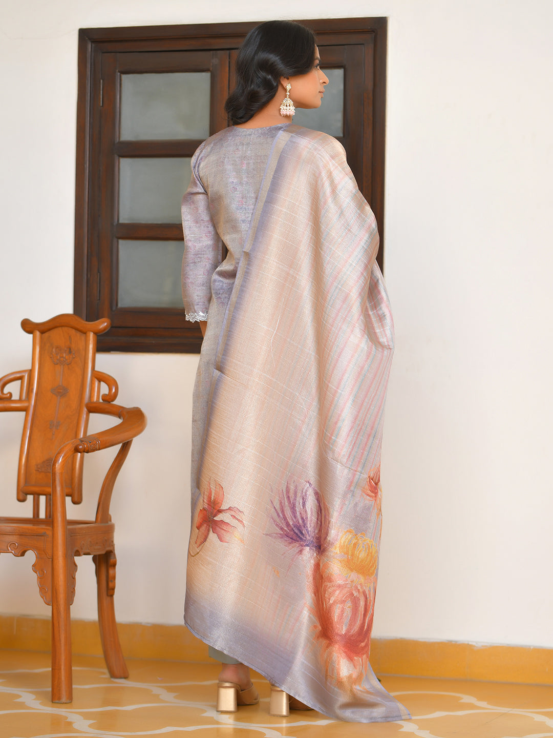 Vaasva Women's Shadow Grey Tissue Shimmer Digital Printed Suit Set | Swadesiicart