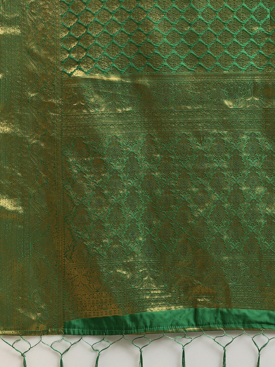 Saree Mall Green & Gold-Toned Woven Design Zari Silk Blend Banarasi Saree | Swadesiicart