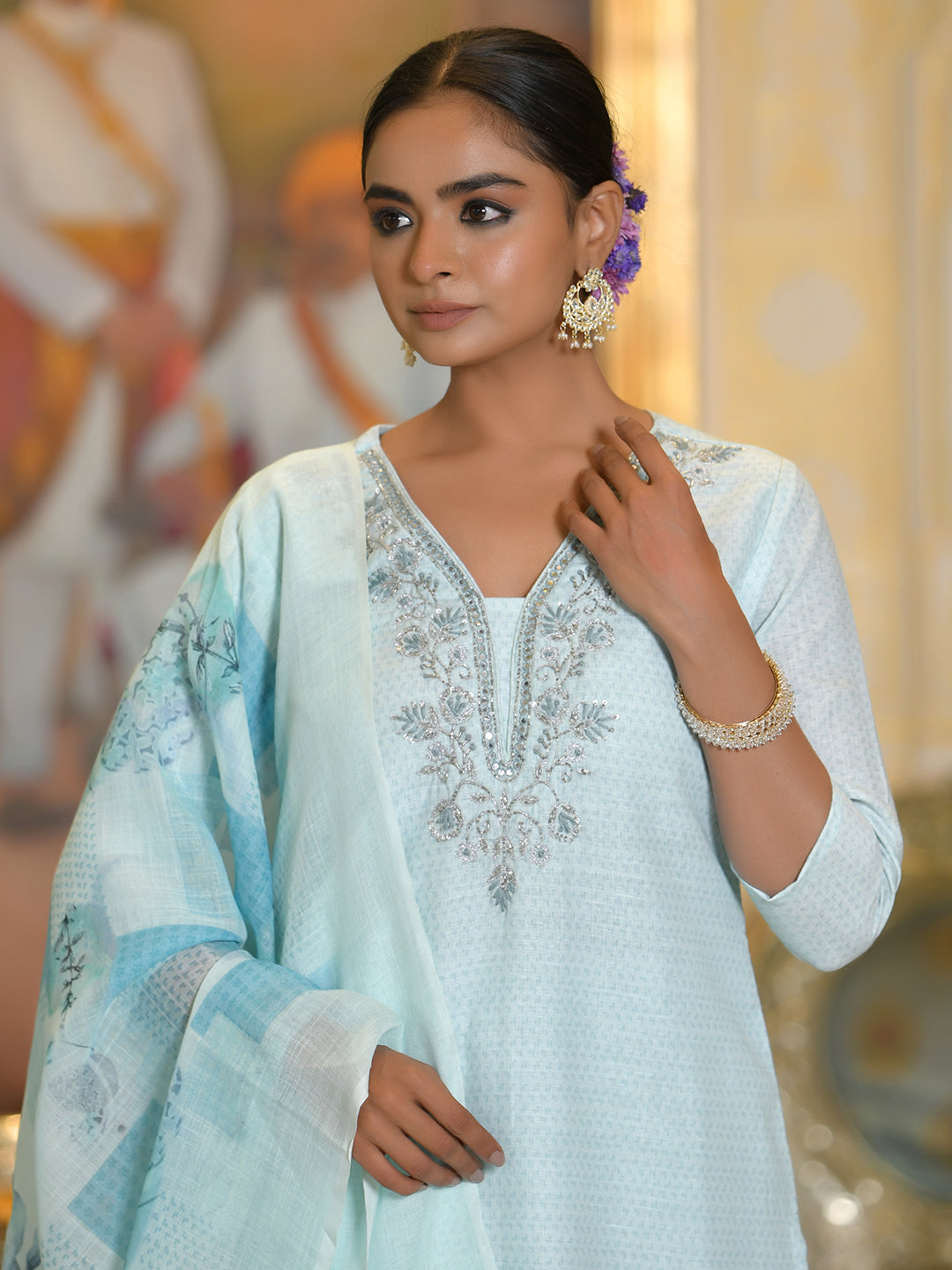 Vaasva Women's Blue Linen Suit Set With Printed Dupatta | Swadesiicart