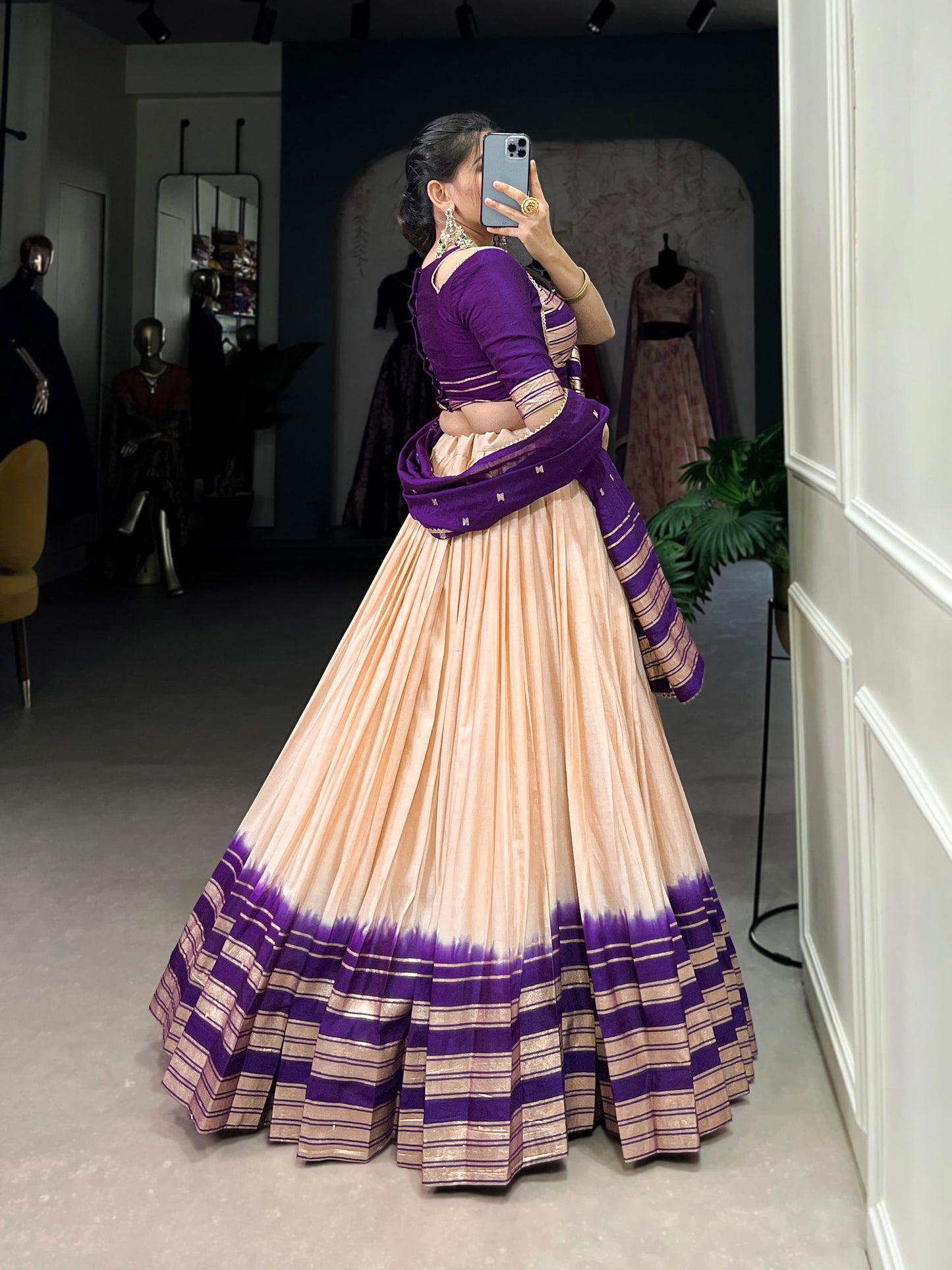 Lorenvalley Off White Pure Chanderi Plain With Zari Weaving Work Border Lehenga Choli | Swadesiicart