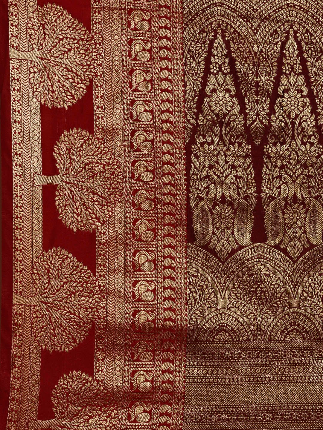 Mitera Green & Gold-Toned Woven Design Zari Silk Cotton Banarasi Saree | Swadesiicart