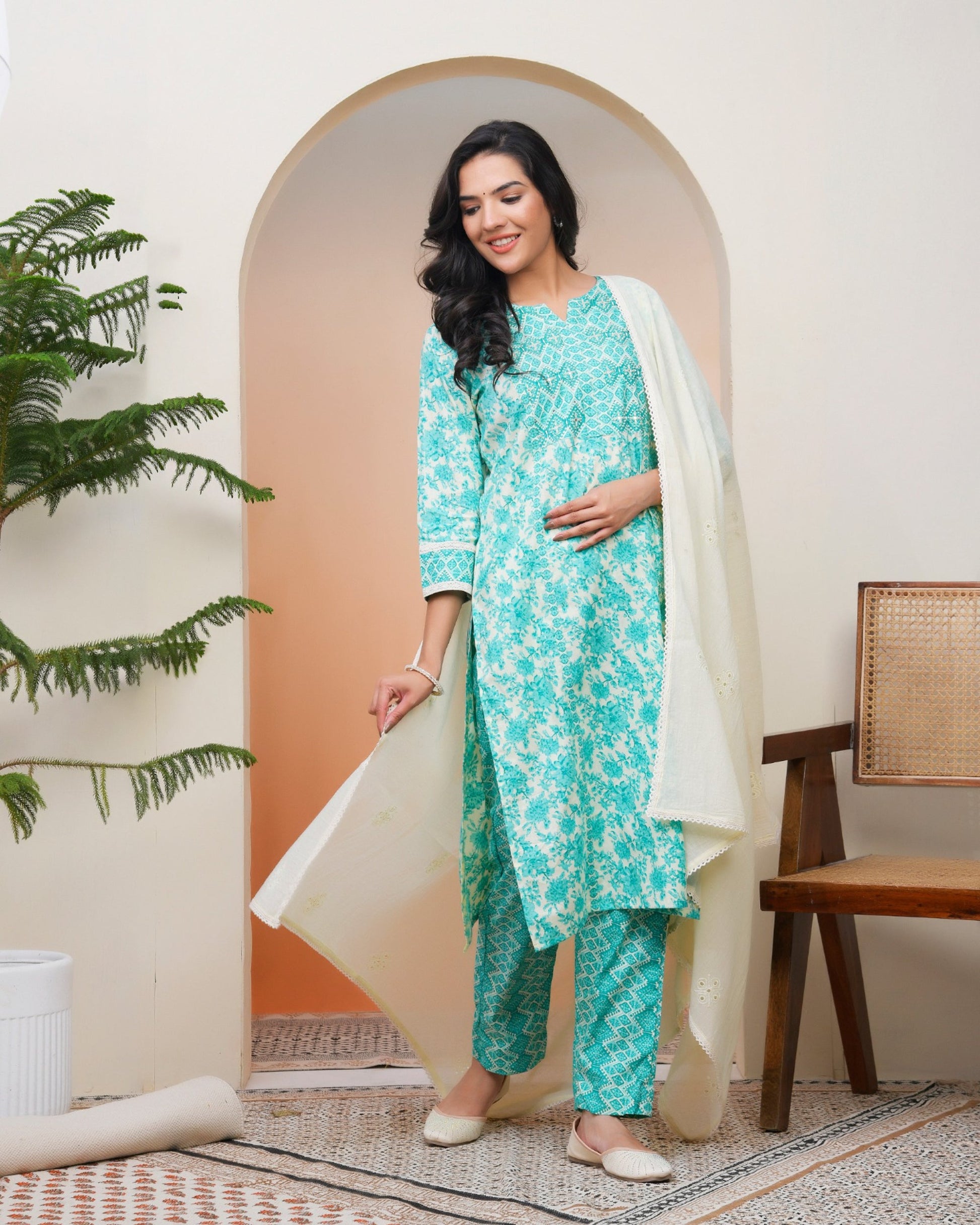 Vaasva Women Aqua Marine Cotton Kurta With Cotton Pant & Dupatta | Swadesiicart