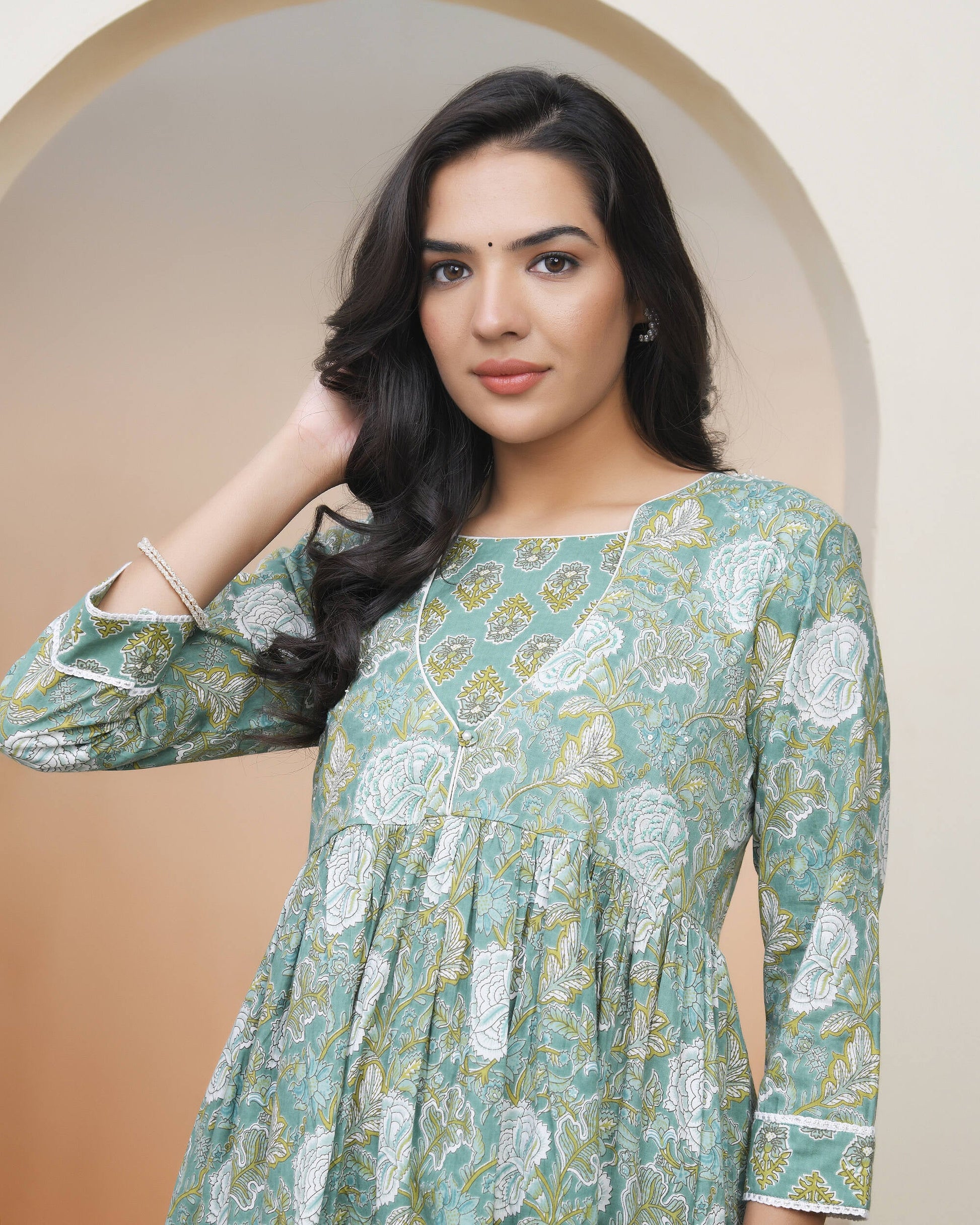 Vaasva Women Ferozi Cotton Kurta With Cotton Pant & Dupatta | Swadesiicart