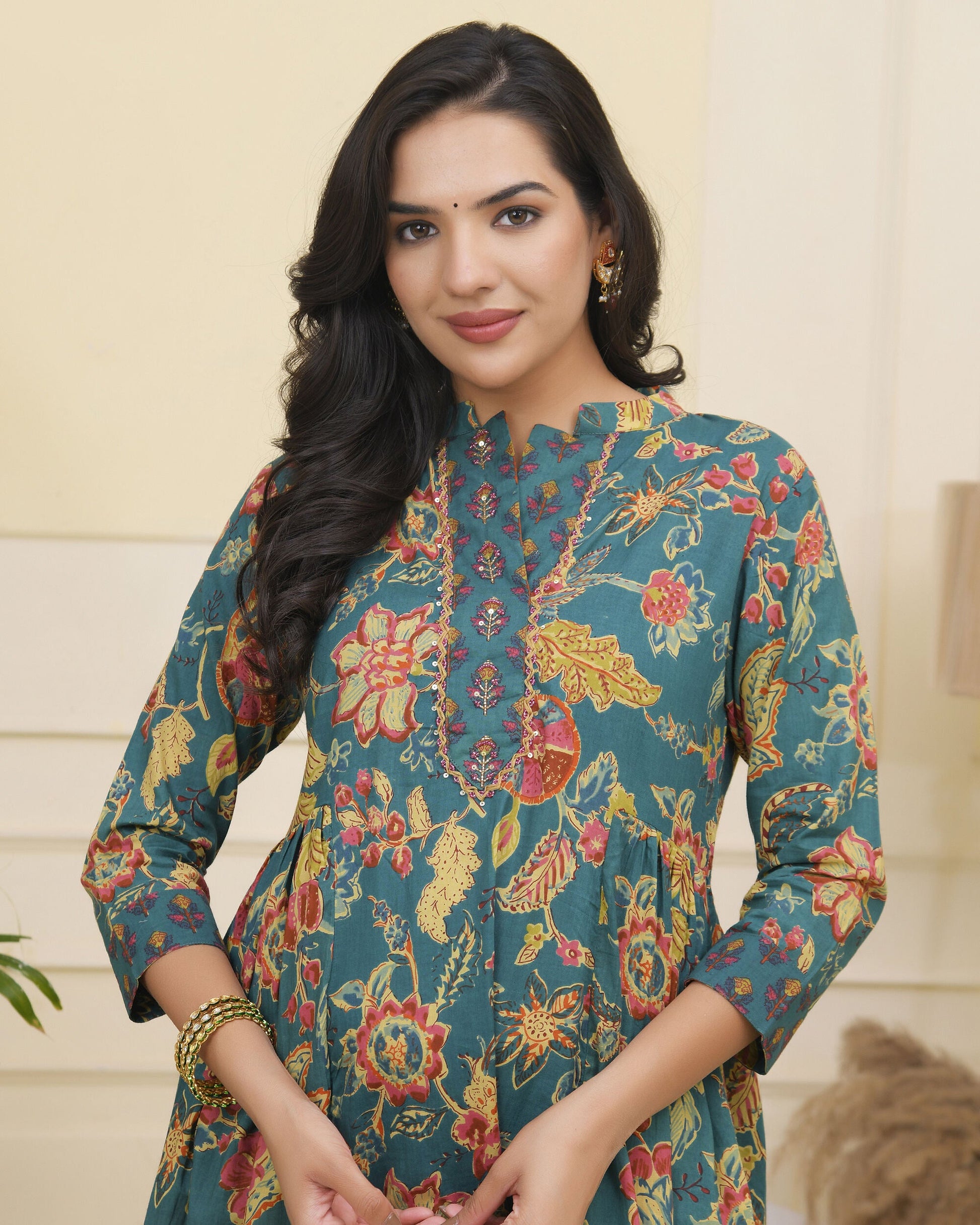 Vaasva Women Dark Sea Cotton Gathered Kurta With Cotton Pant & Dupatta | Swadesiicart