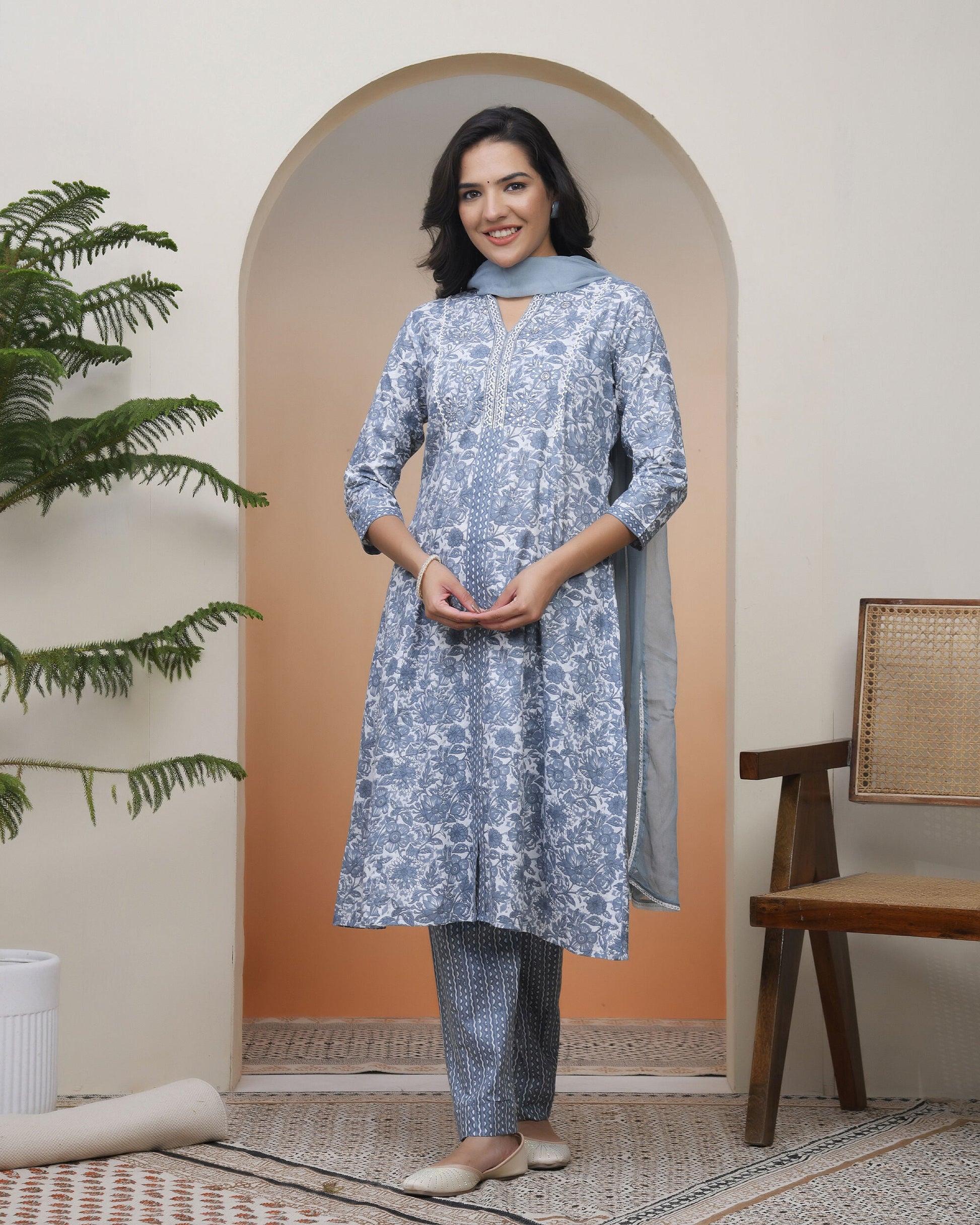 Vaasva Women Grey Panel Kurta With Cotton Pant & Dupatta | Swadesiicart