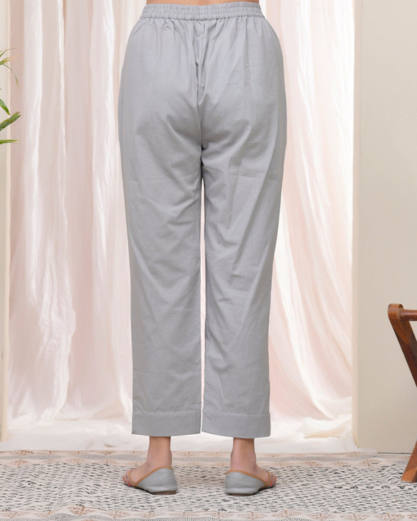 Vaasva Women Grey Cotton Flax Solid Straight Pants | Swadesiicart