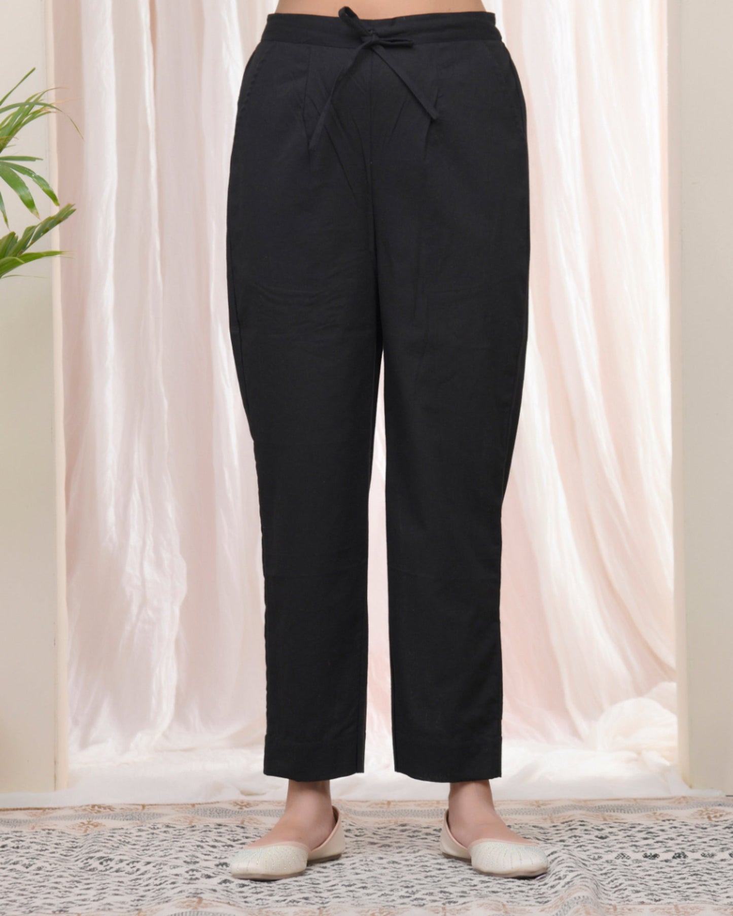 Vaasva Women Black Cotton Flax Solid Straight Pants | Swadesiicart