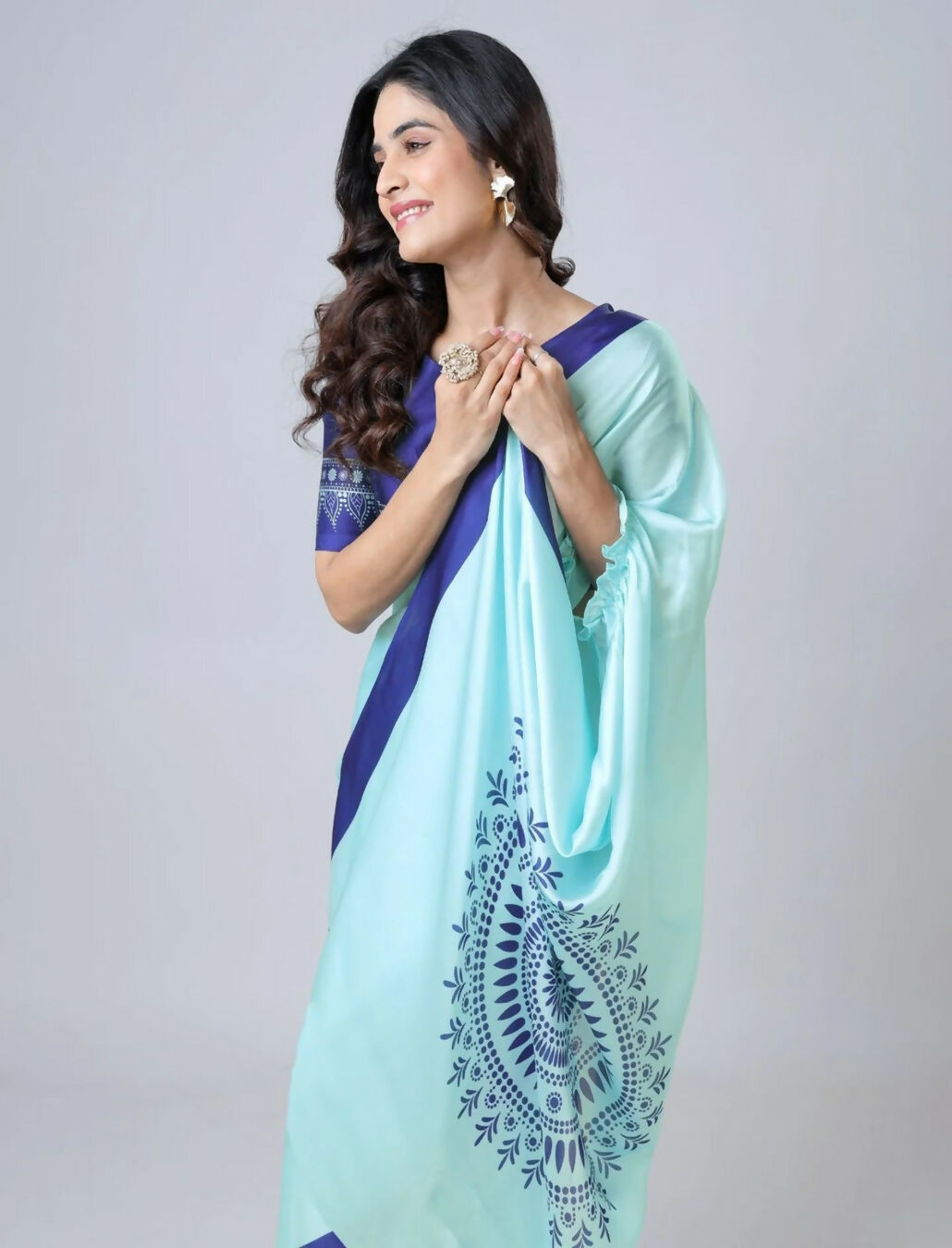 Vastranavya Sky Blue Mandala Print Free Hand Ready to Wear Saree | Swadesiicart