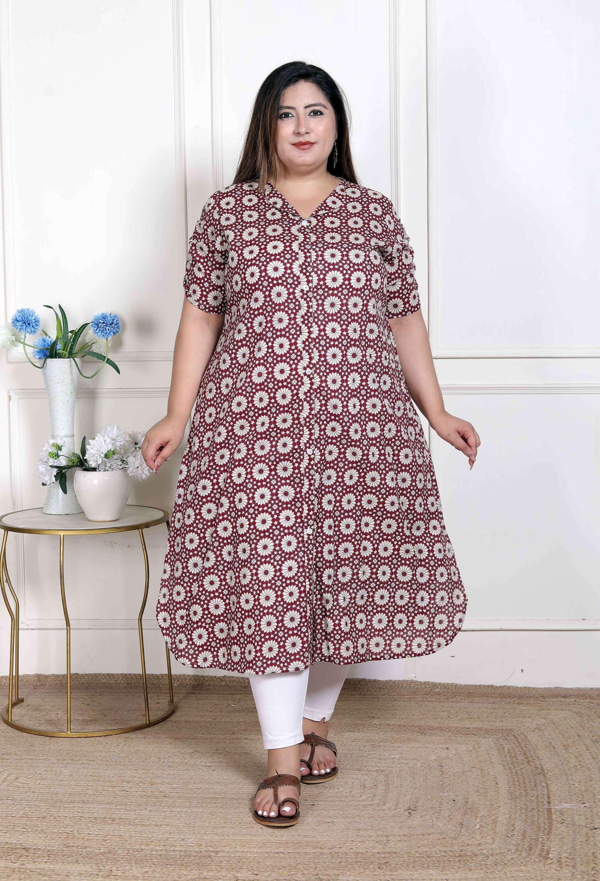 Miravan Women's Plus Size Cotton Floral Printed Cream A-Line Kurta with Buttons - Swadesiicart