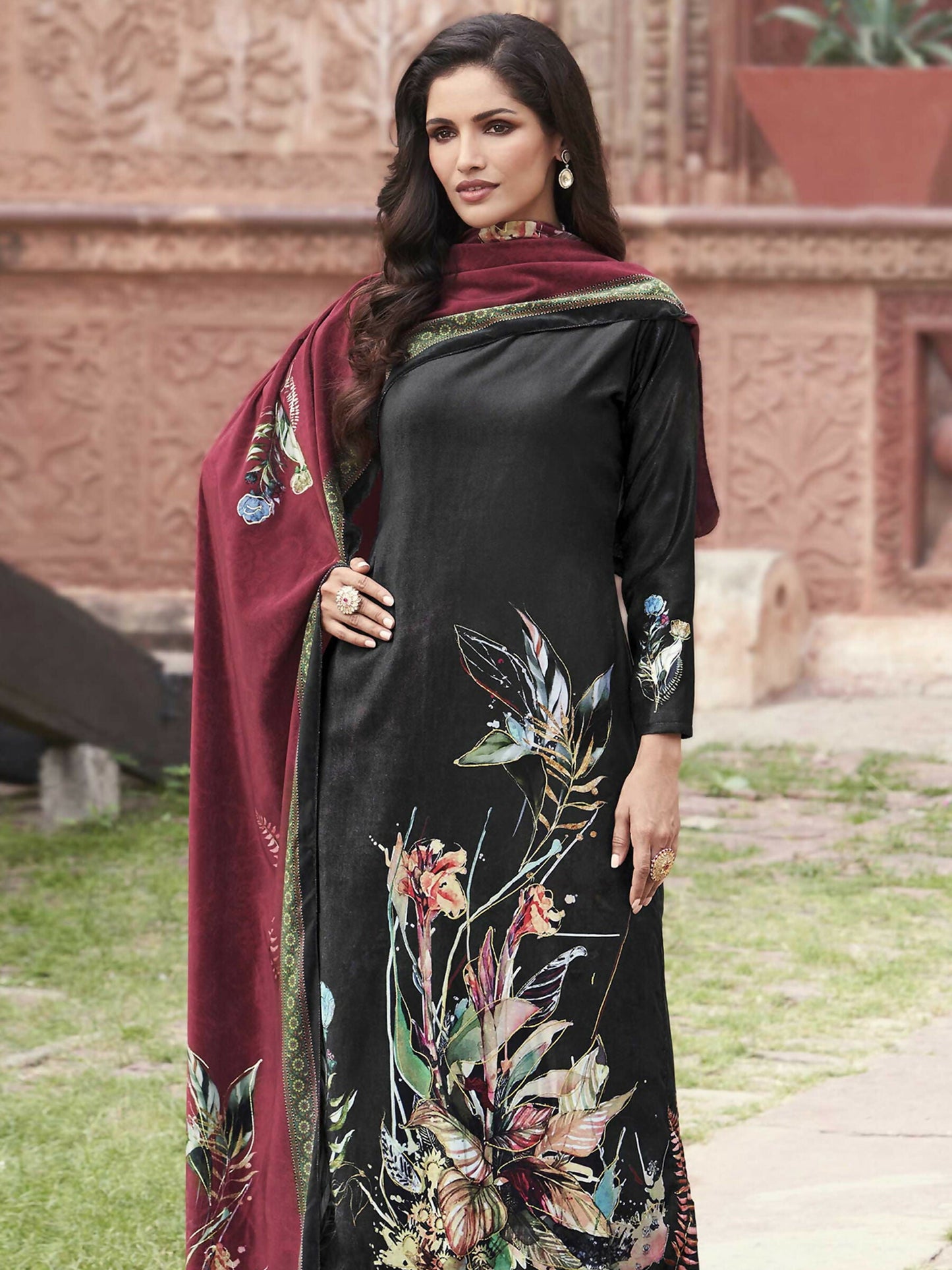 Jyoti Fashion Women's Black Velvet Floral Digital Printed Kurta with Trouser & Dupatta | Swadesiicart