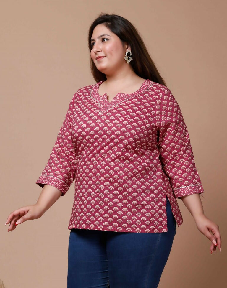 Miravan Women's Plus Size Pink Floral Printed Cotton Kurti - Swadesiicart