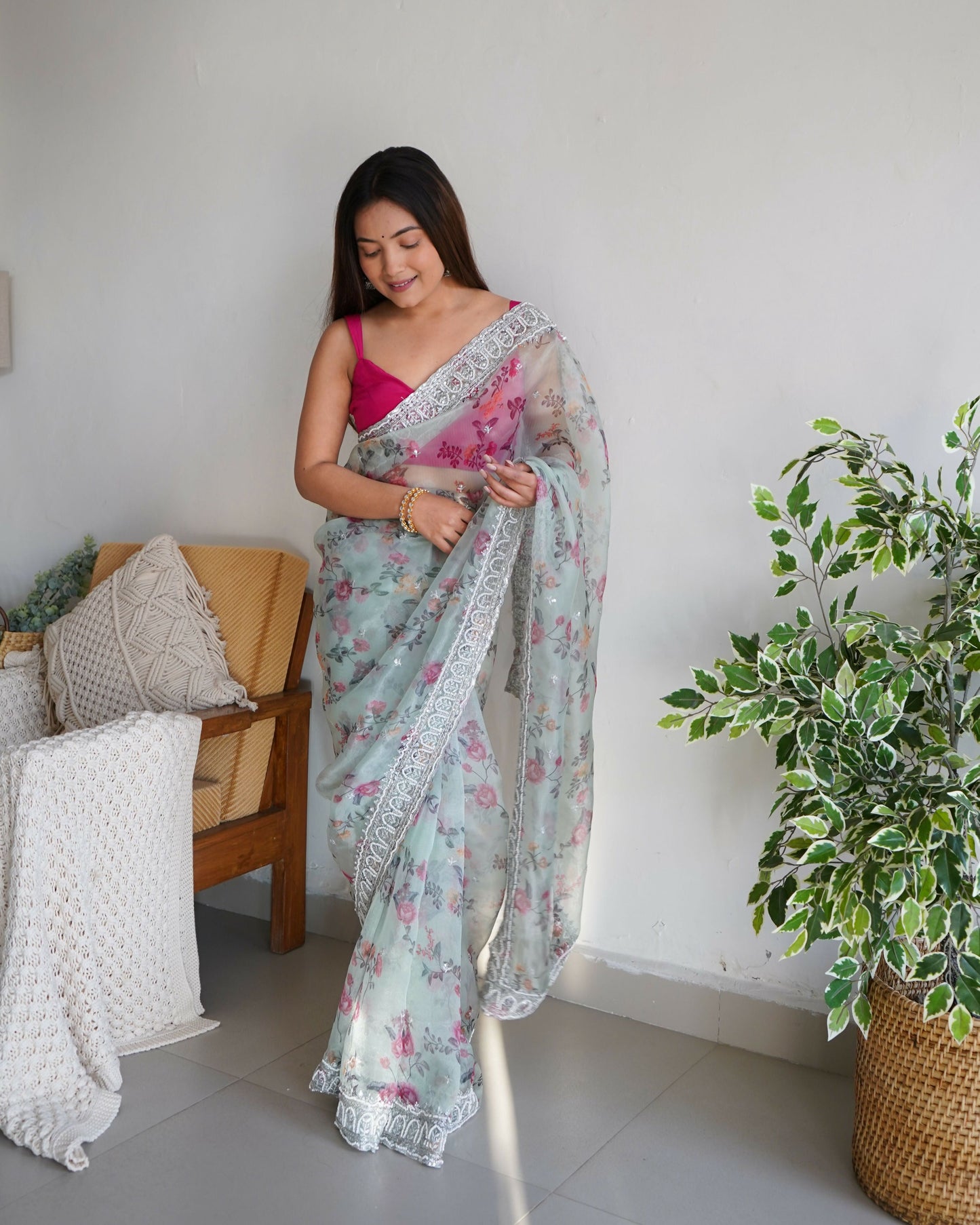 Vamsee Ferry Green Organza Saree - Swadesiicart