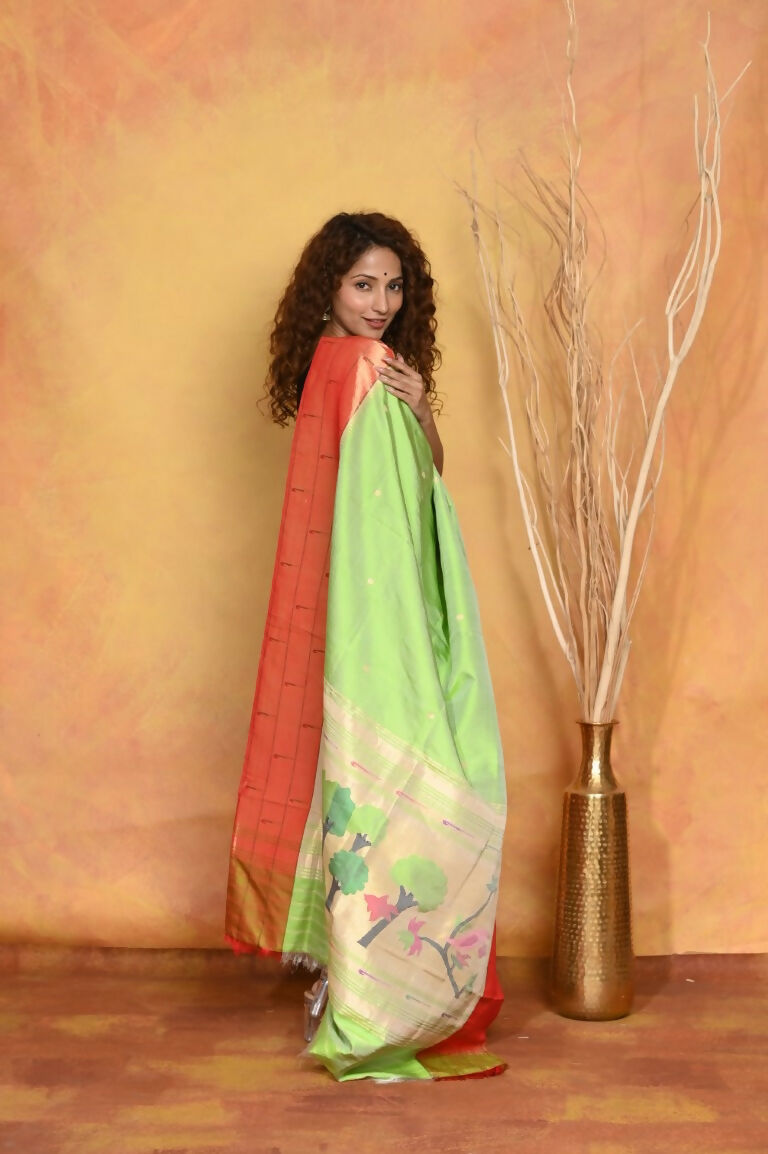 Very Much Indian Handloom Pure Cotton Paithani Dupatta - White | Swadesiicart