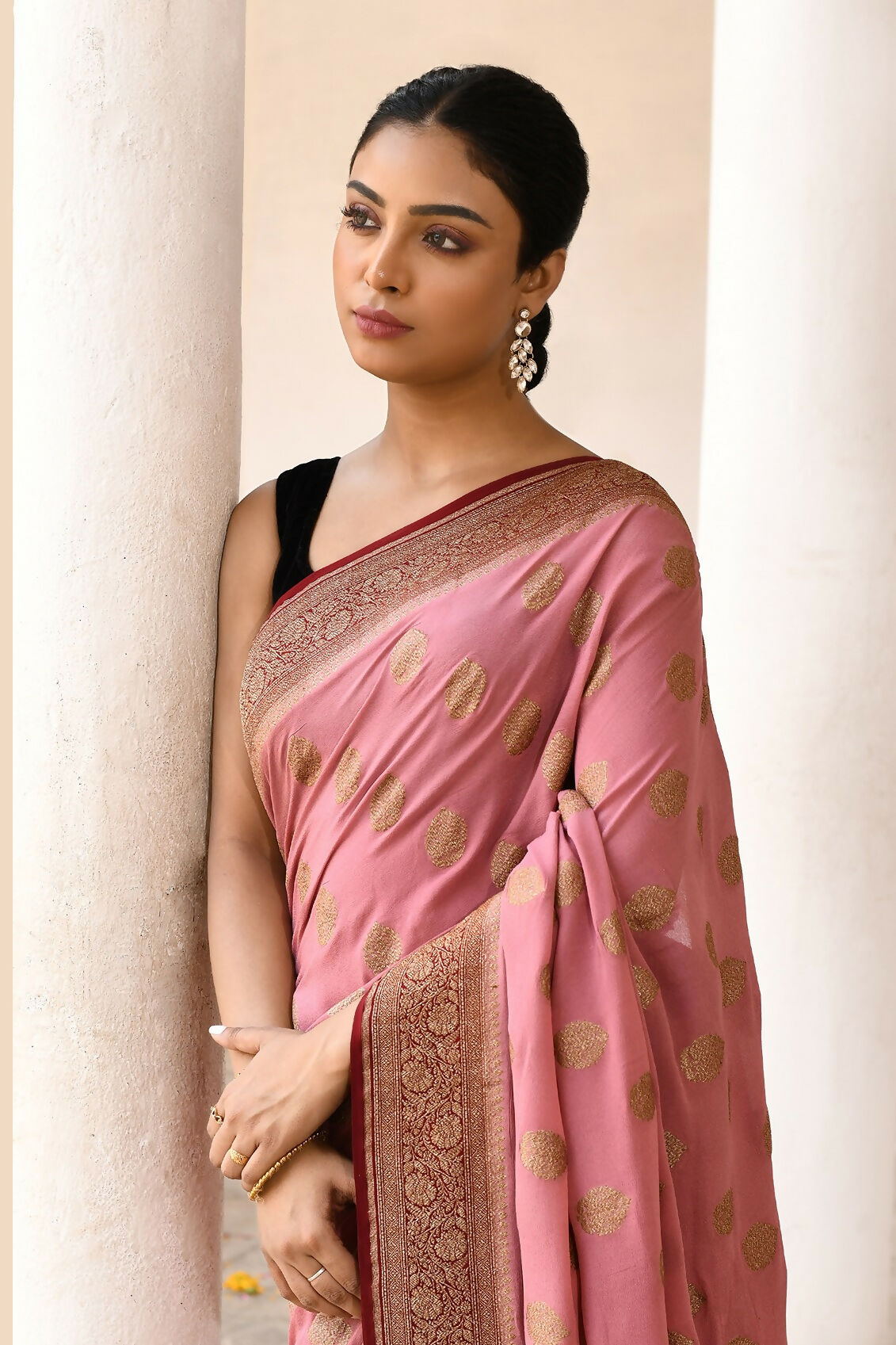 Joban Fashion Nude Pink Crepe Chiffon Pure Handloom Banarasi Silk Saree | Swadesiicart