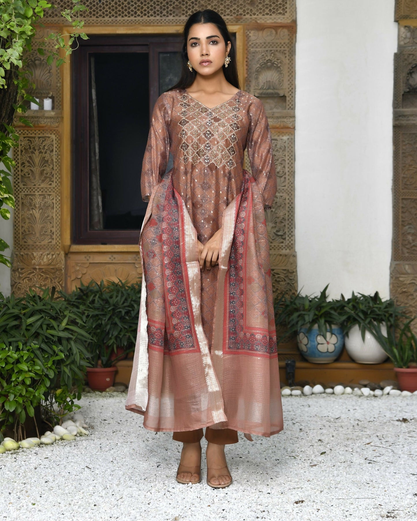Vaasva Women's Chanderi Printed Suit Set With Pant And Printed Dupatta | Swadesiicart