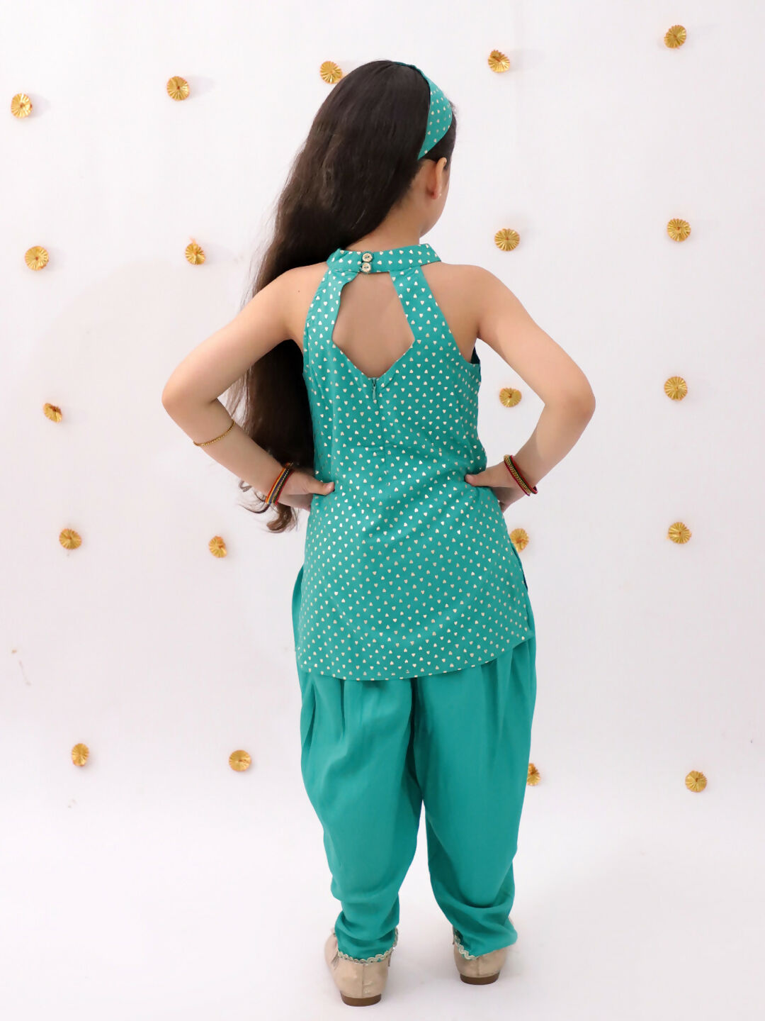 Lil Drama Khilkhilahat Green Kurta Dhoti Set For Girls | Swadesiicart