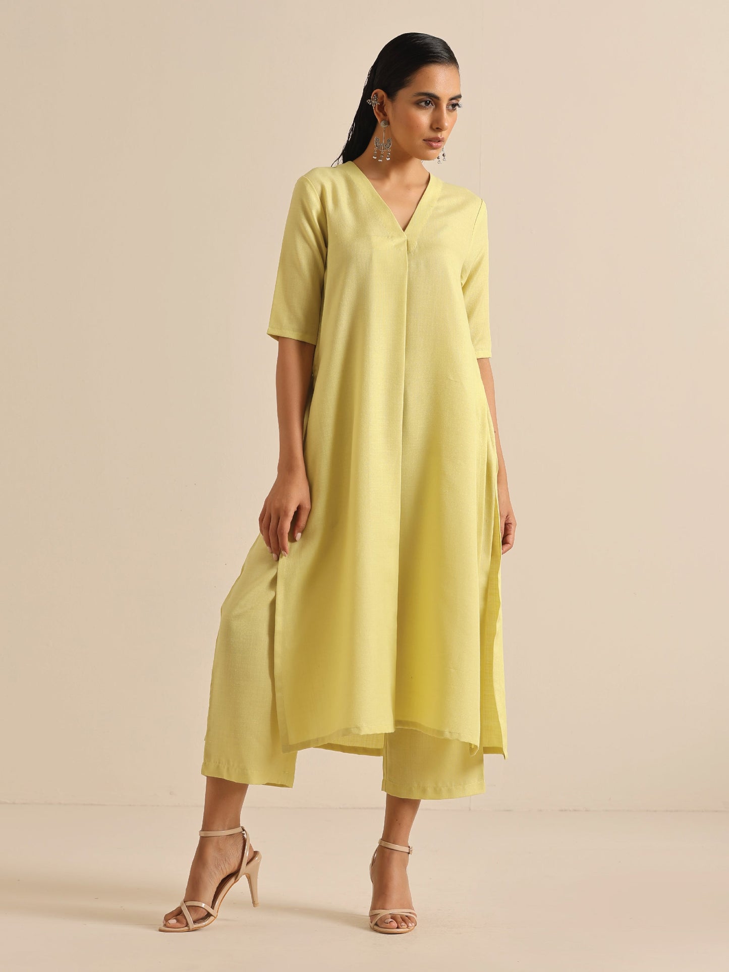 trueBrowns Spark Green Slub High Slit Kurta Pant Set | Swadesiicart
