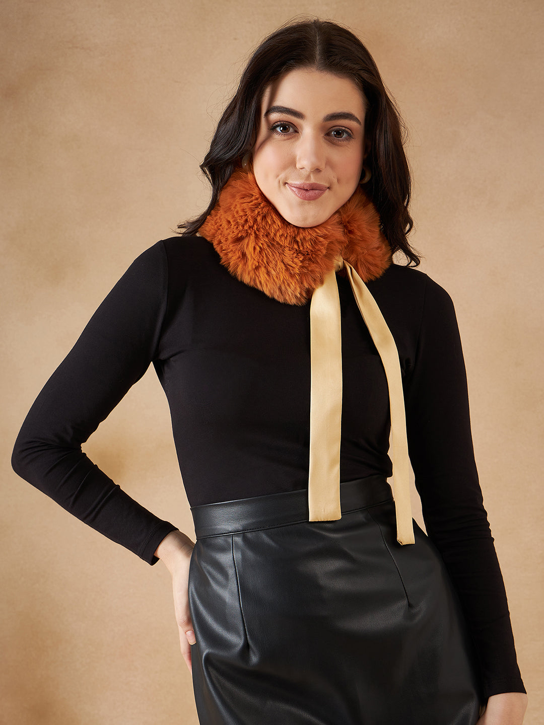 InWeave Women's Carrot Orange Fur Neckpiece - Swadesiicart