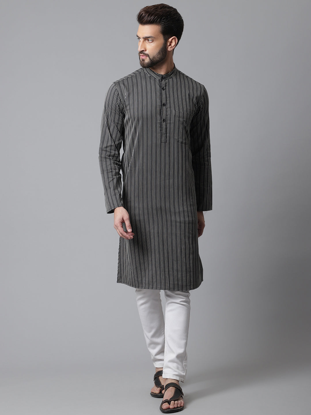 Even Apparels Black Pure Cotton Kurta With Band Collar | Swadesiicart