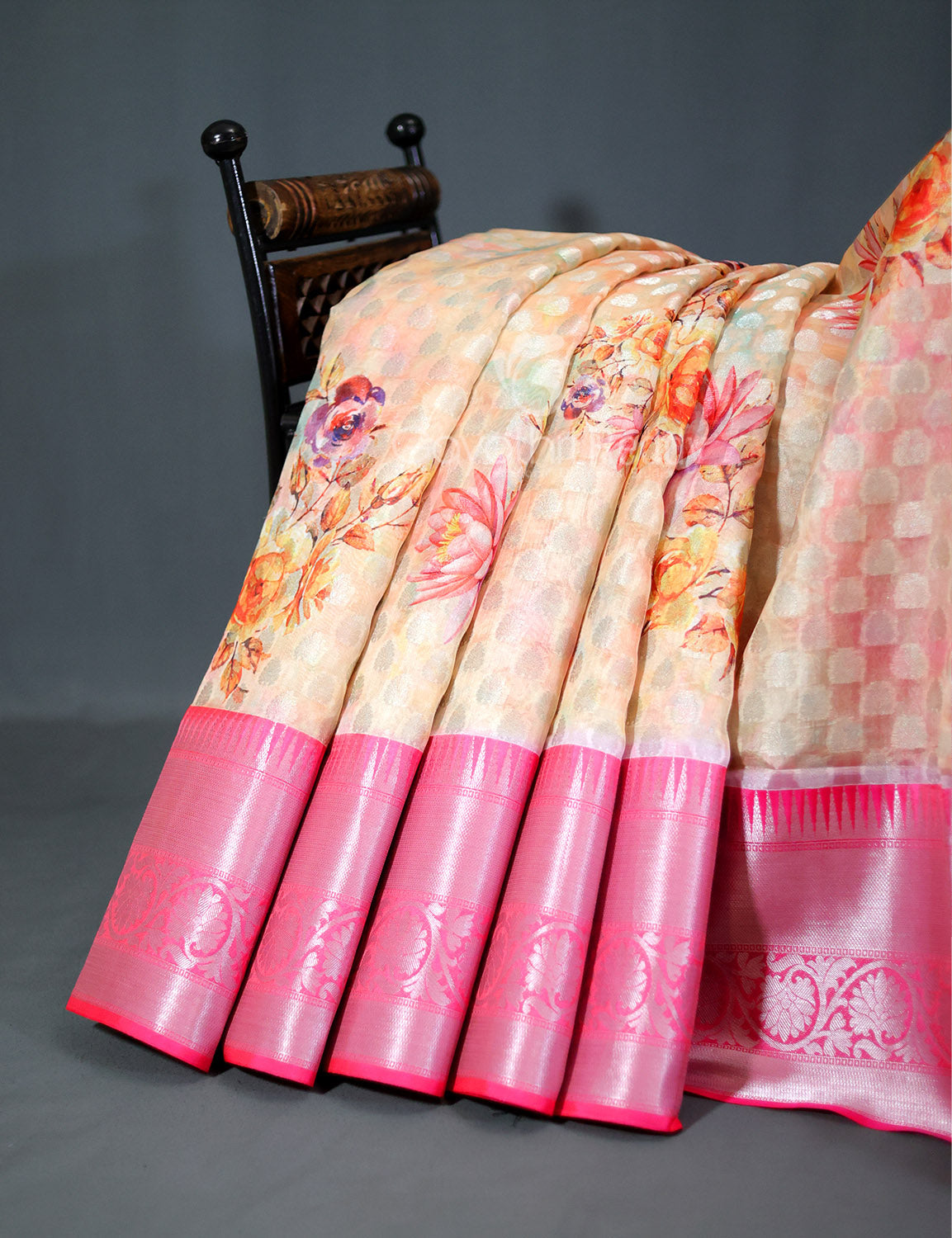 Shades of Cream Colour Floral Design Banaras Semi Silk Saree By Gayathri Reddy Designer Studio | Swadesiicart