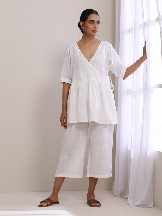 trueBrowns White Slub Texture Short Angrakha Co-Ord Set - Swadesiicart
