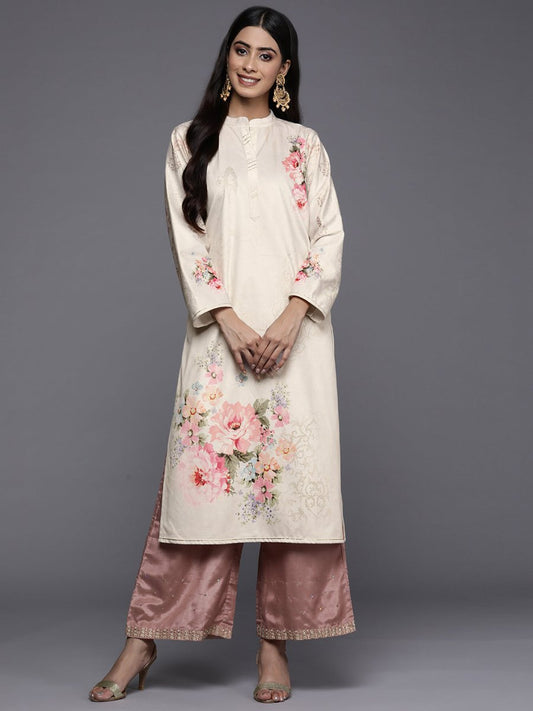Ahalyaa Women Cream-Coloured & Pink Floral Printed Gotta Patti Floral Velvet Kurta | Swadesiicart