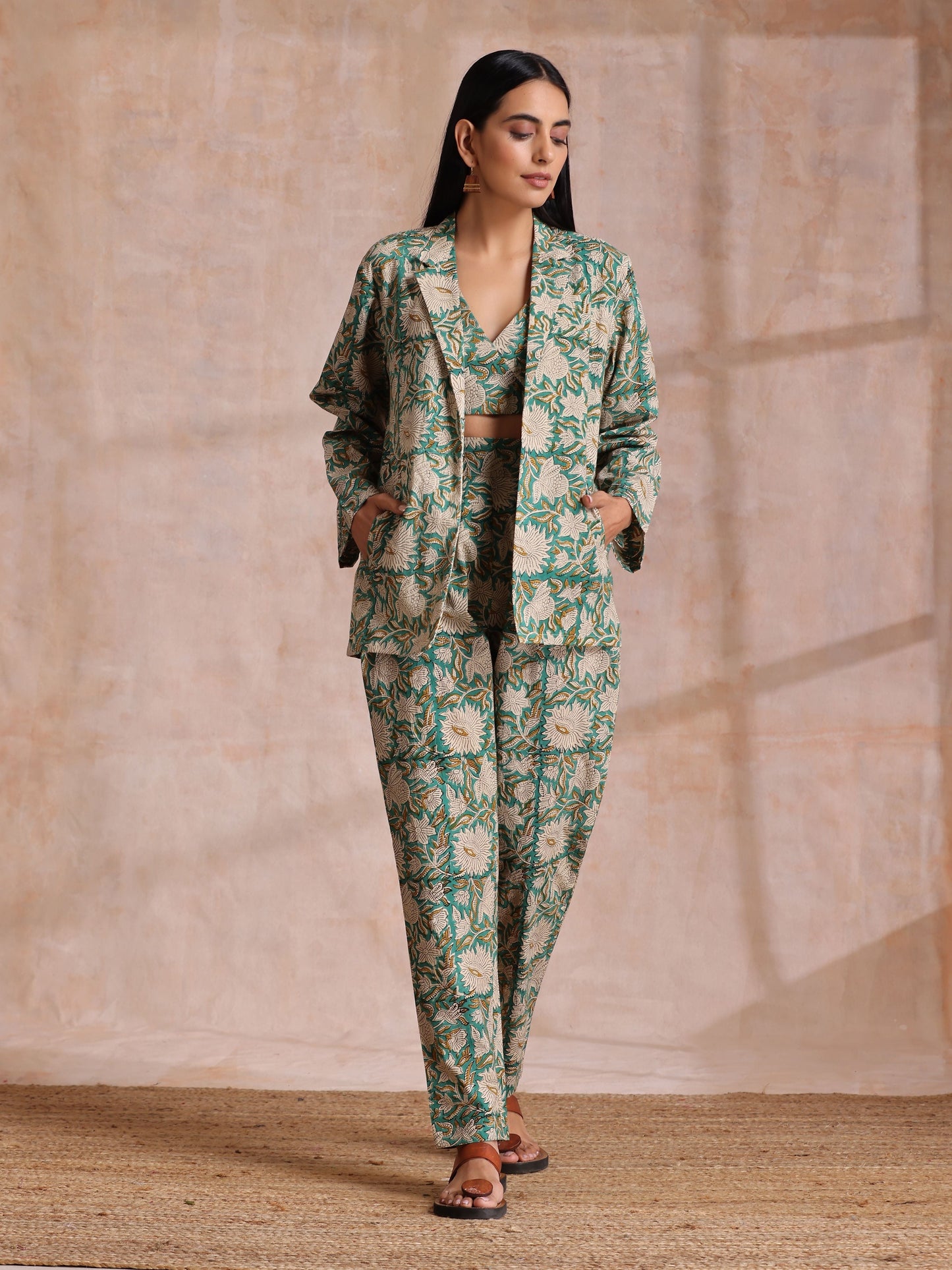 trueBrowns Fern Green Overall Floral Block Print Cotton Pant Suit Set | Swadesiicart