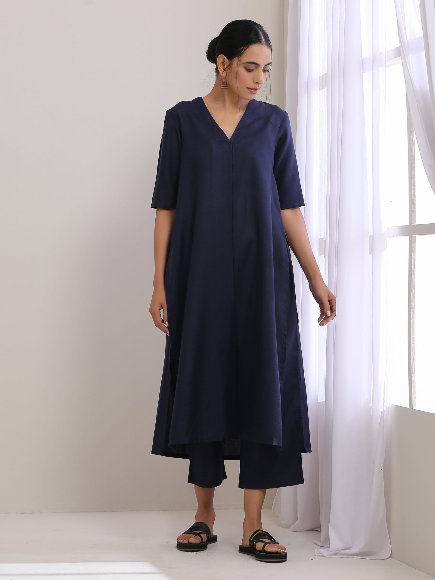 trueBrowns Blue Slub High Slit Kurta Pant Set | Swadesiicart