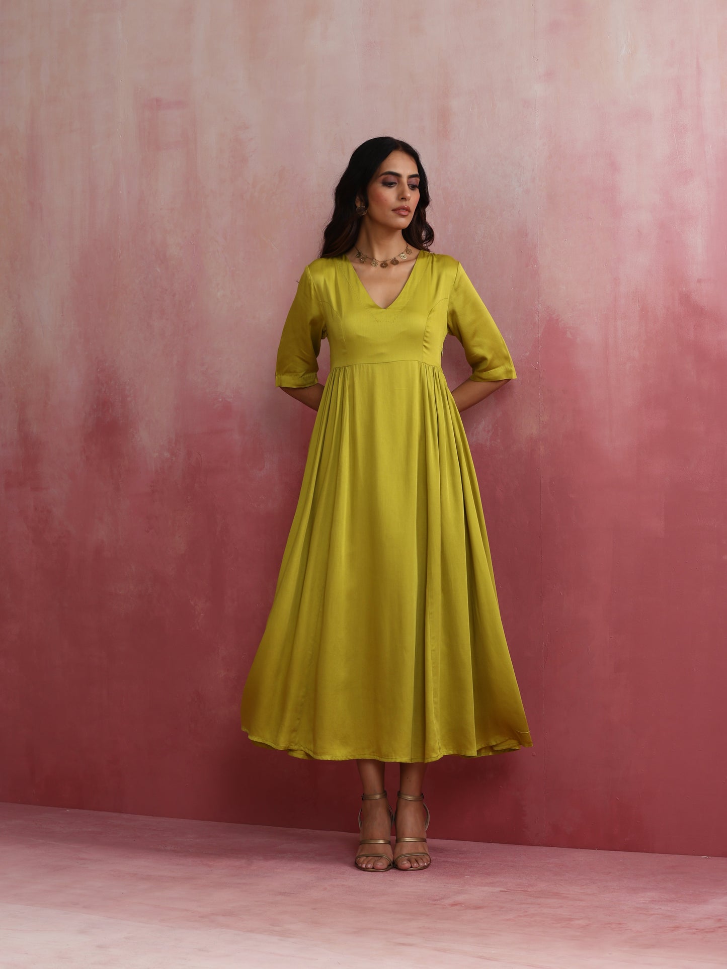 trueBrowns Modal Lime Green Dress | Swadesiicart