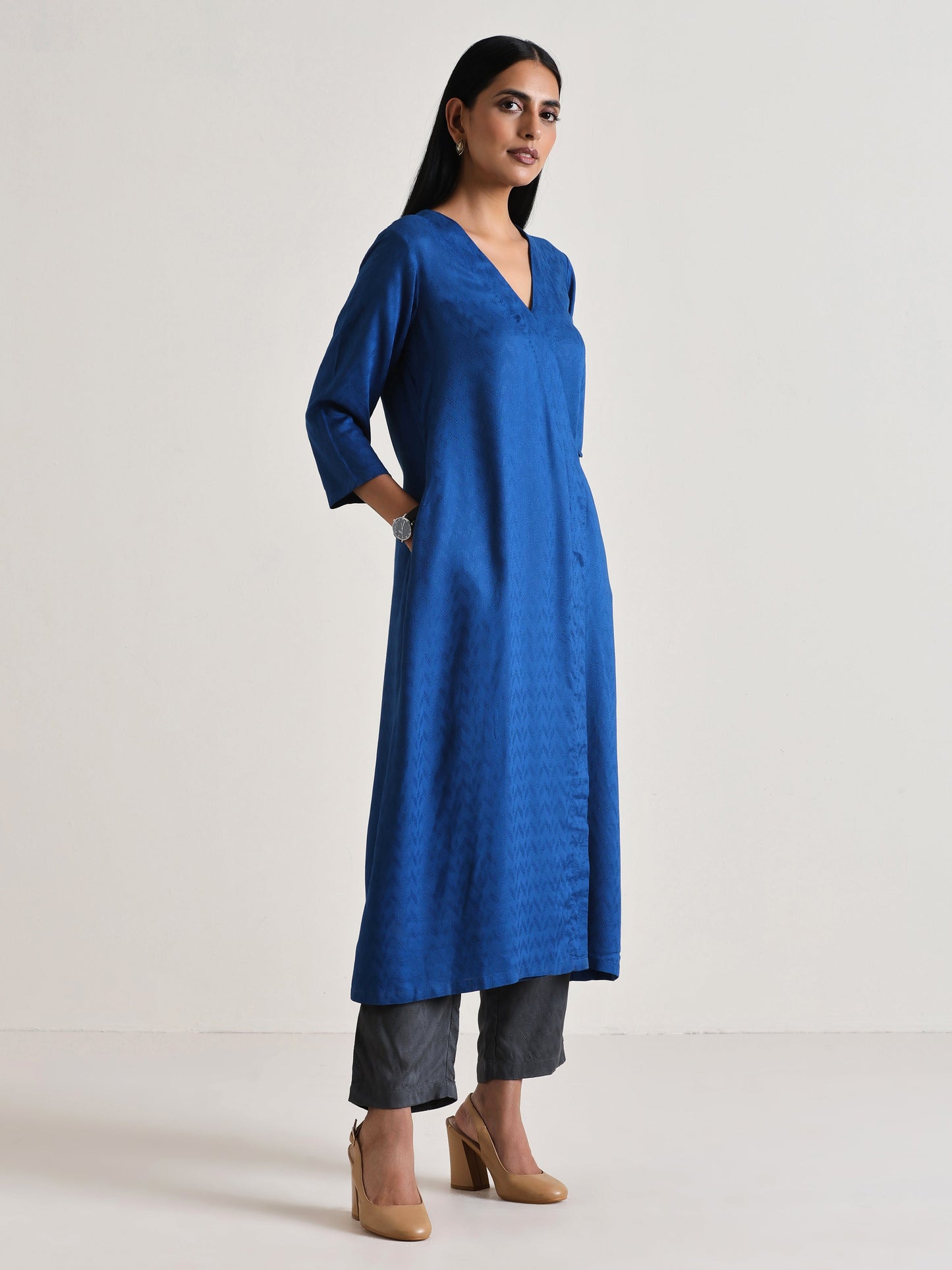 trueBrowns Ink Blue Angrakha Kurta Set | Swadesiicart