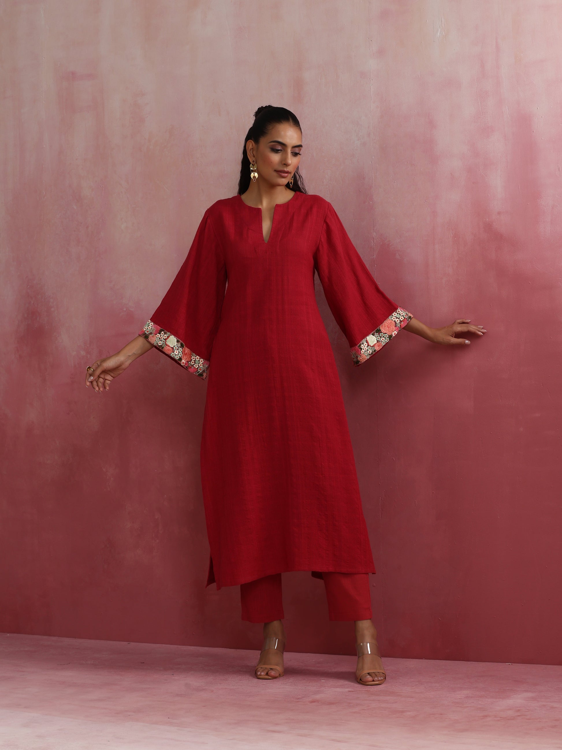 trueBrowns Red Straight Cotton Dobby Kurta Set | Swadesiicart