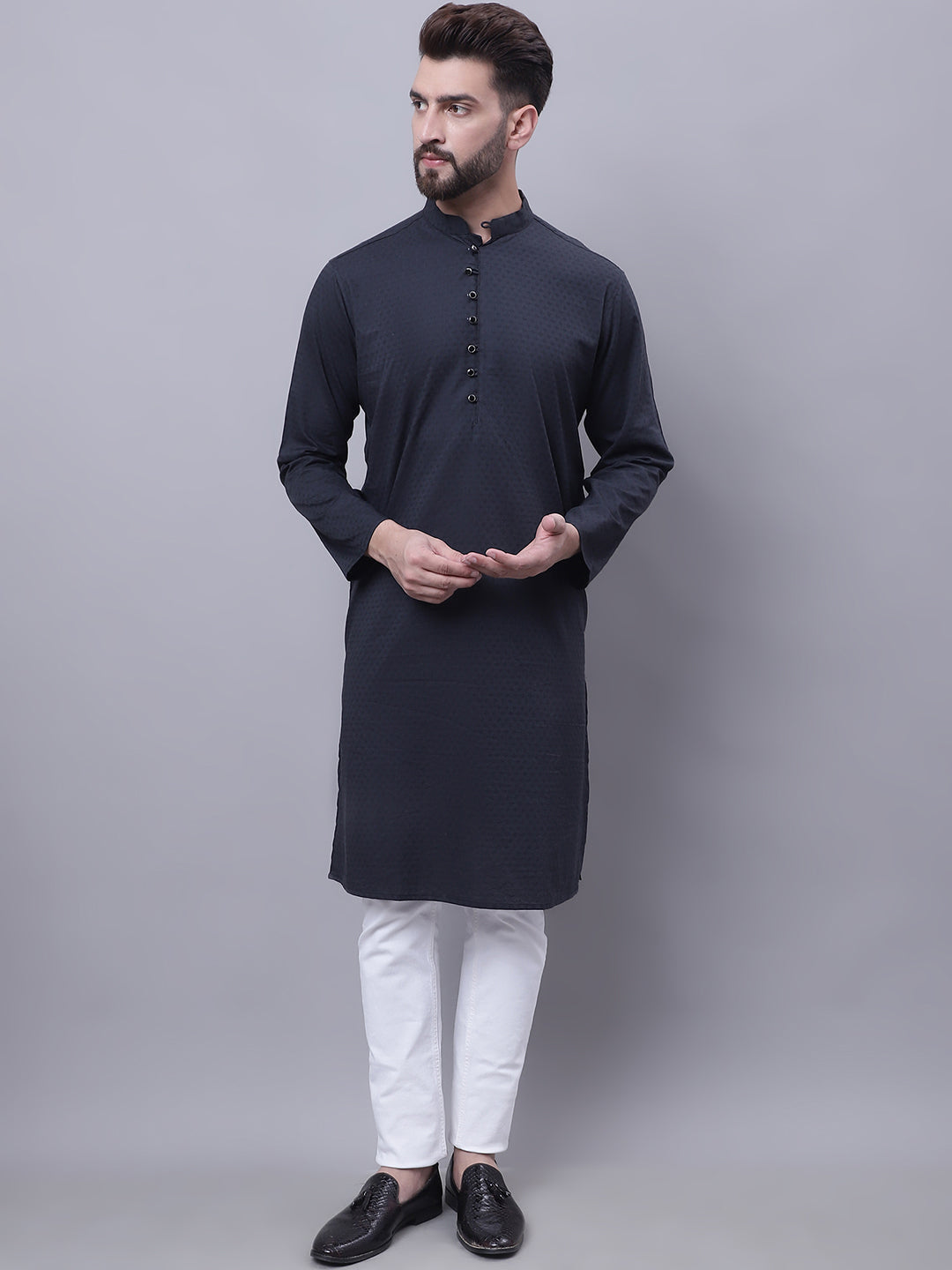 Even Apparels Black Pure Cotton Kurta With Band Collar | Swadesiicart