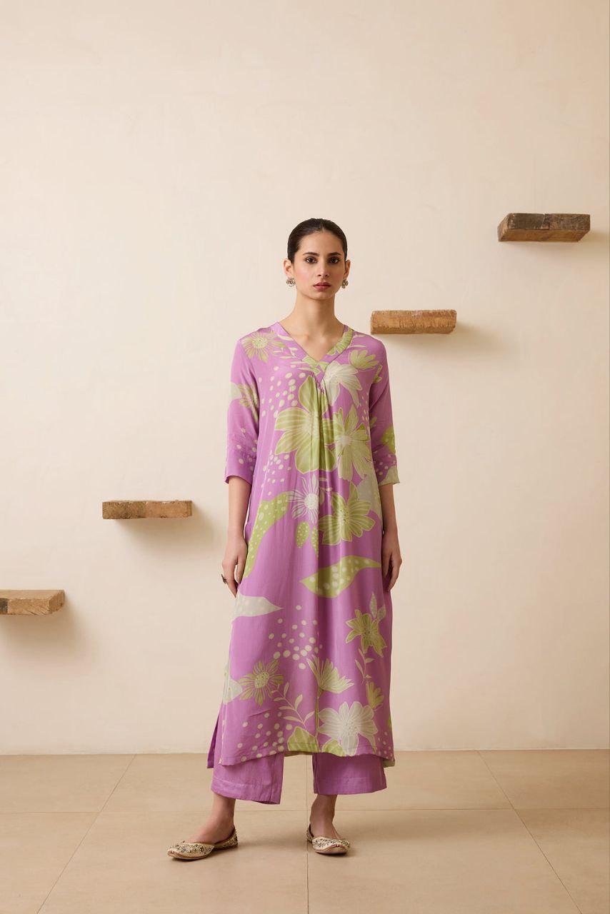 NOZ2TOZ Women's Floral Printed Knee Length V Neck Kurta Set - Swadesiicart