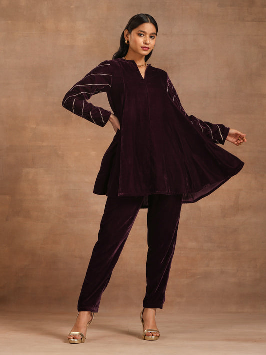 trueBrowns Wine Velvet Sleeve Embroidered Co-ord Set - Swadesiicart
