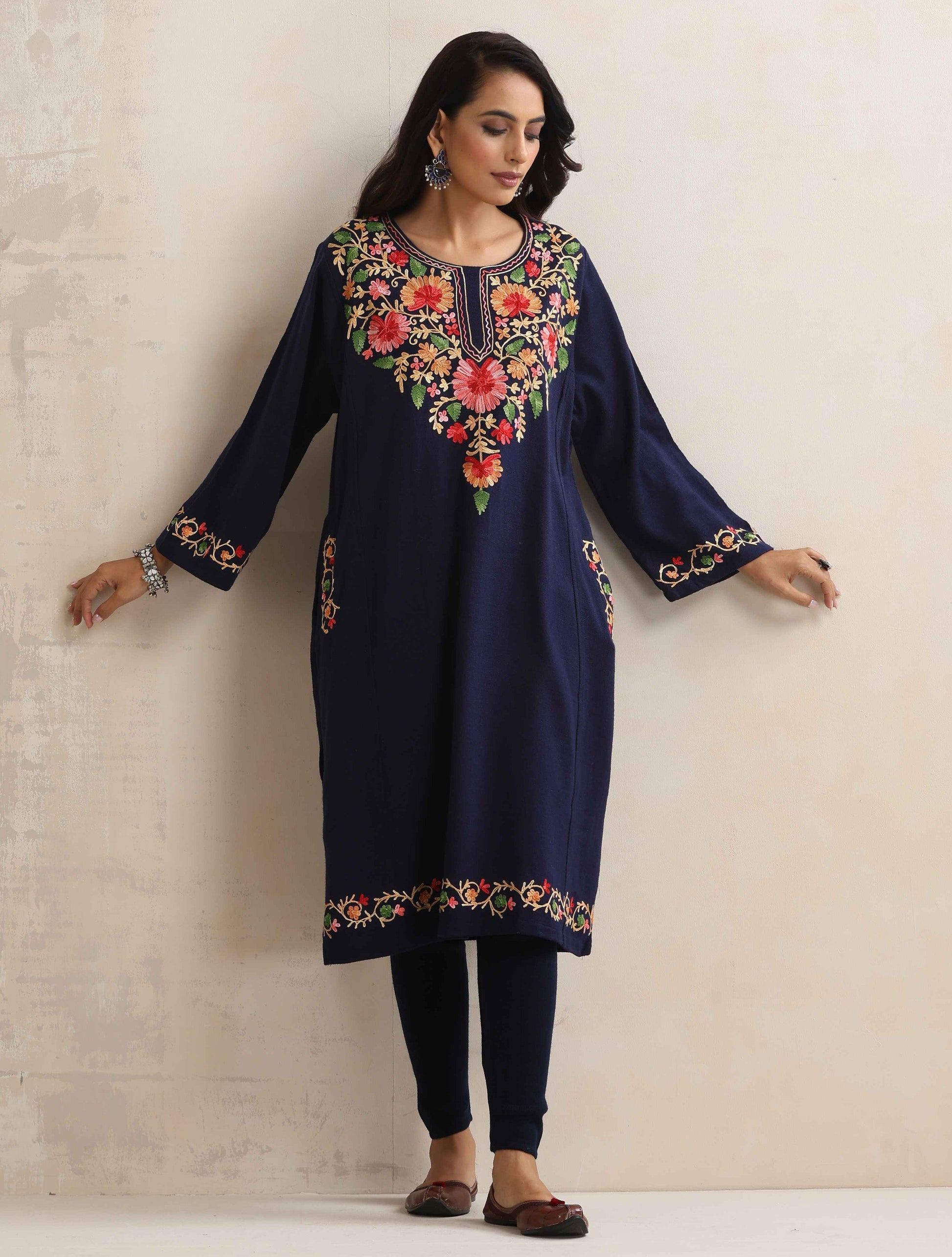 trueBrowns Blue Floral Embroidered Woollen Phiran Kurta | Swadesiicart