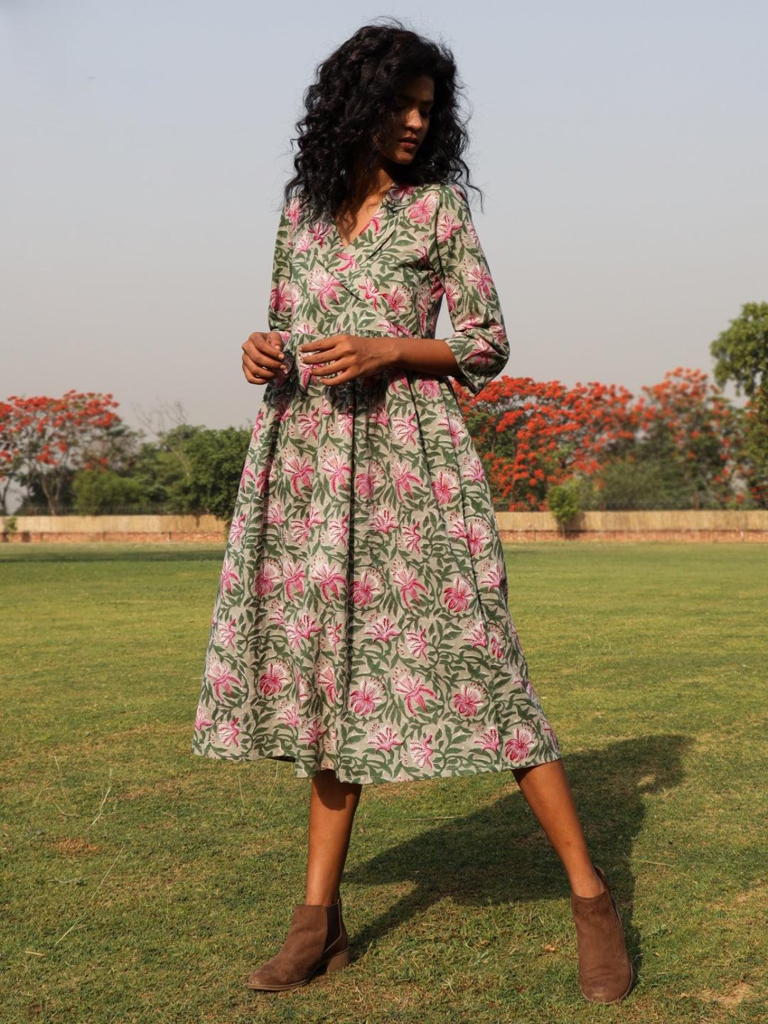 trueBrowns Sage Cotton Block Print Lapel Collared Dress | Swadesiicart