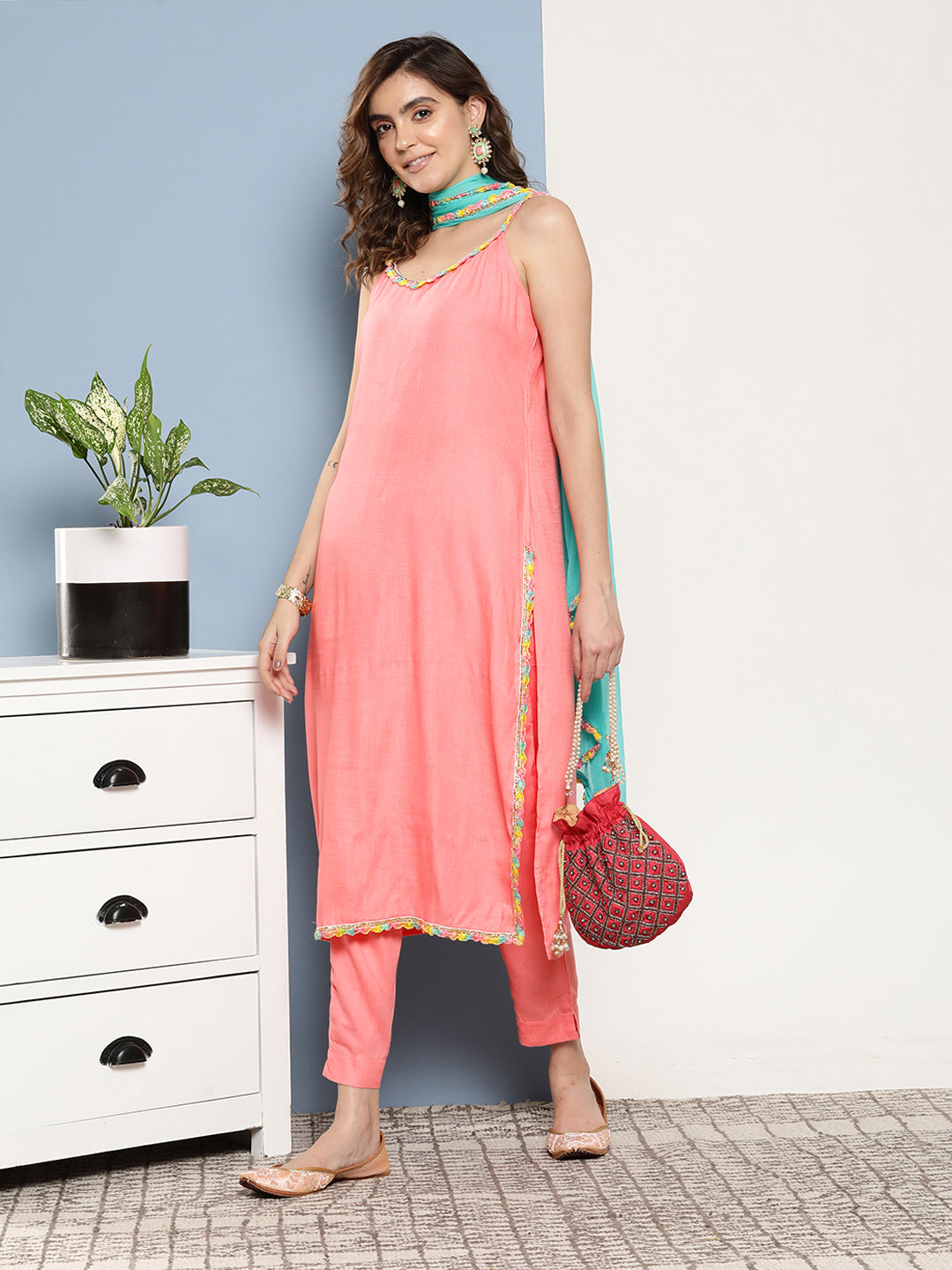 InWeave Women's Pink Lace Work Straight Strappy Kurta Set With Turquoise Chiffon Dupatta - Swadesiicart