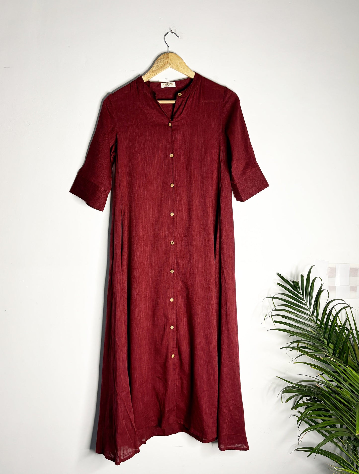 trueBrowns Maroon Slub Kurta | Swadesiicart