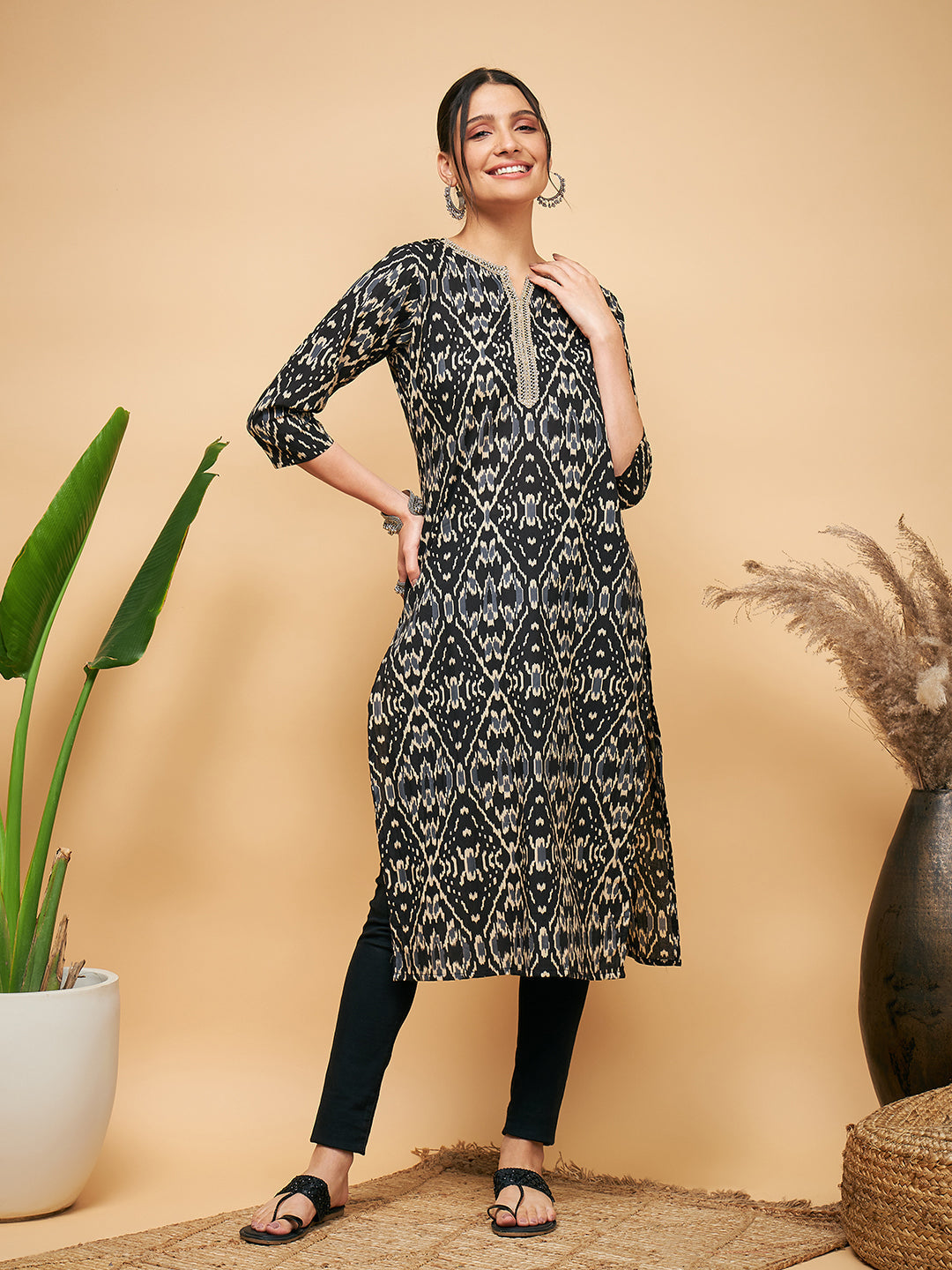 InWeave Women's Black Ikkat Print Gota Cotton Straight Kurta - Swadesiicart