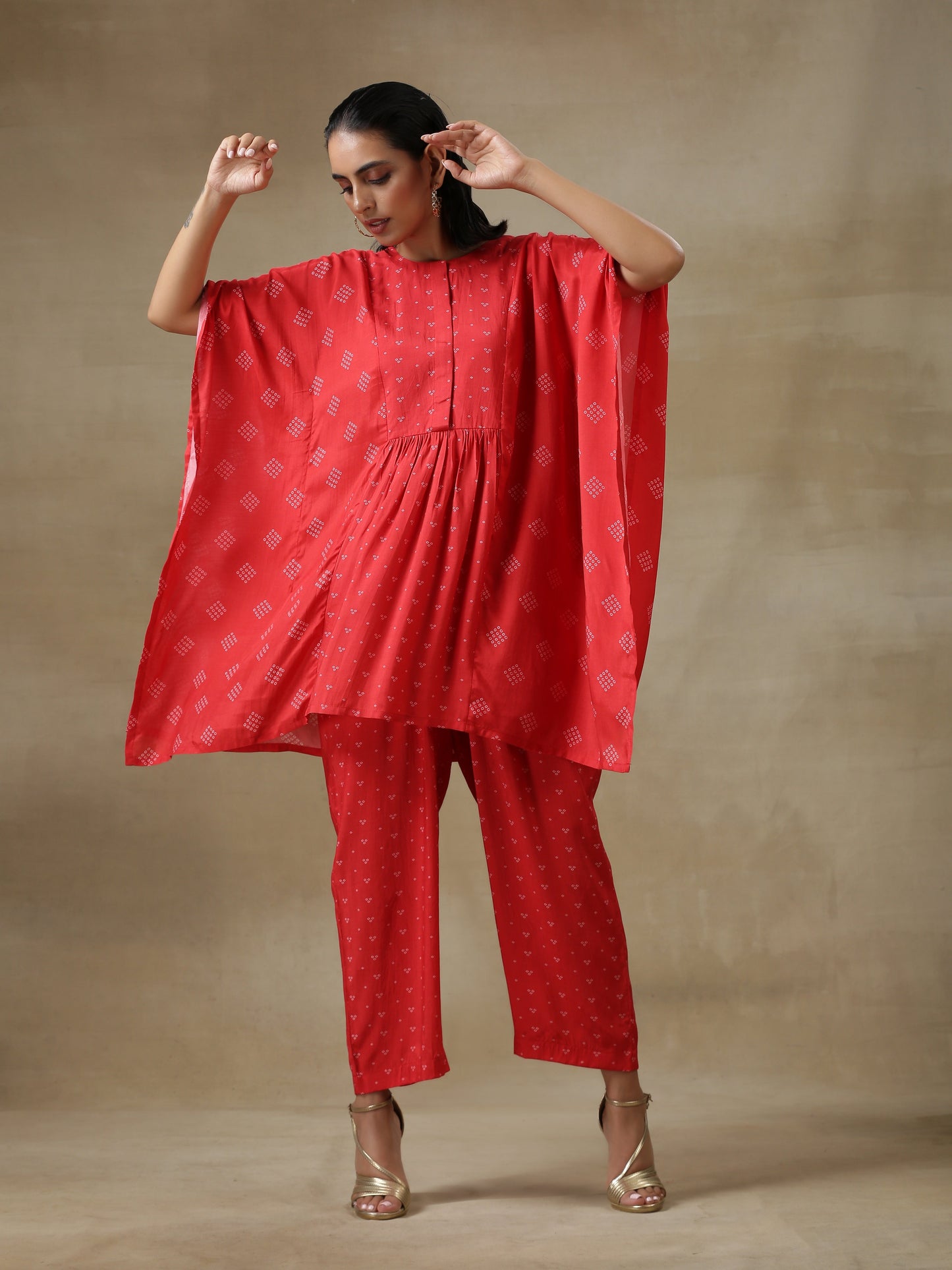 trueBrowns Red Bandhani Printed Silk Kaftan Gathered Co-Ord Set - Swadesiicart