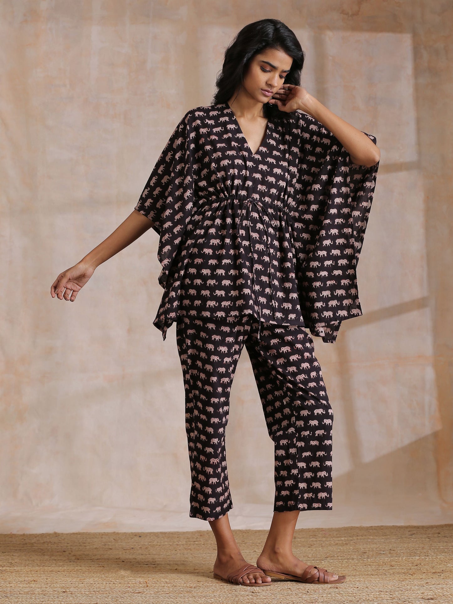 trueBrowns Black Elephant Bagru Print Cotton Kaftan Co-Ord Set - Swadesiicart